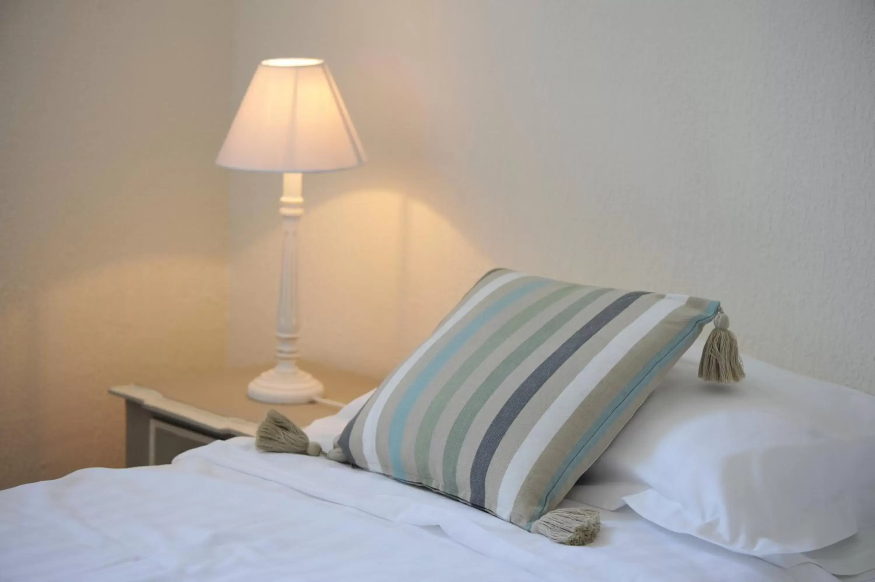 Bedroom, Bed in Les Villas du Domaine de Suzel