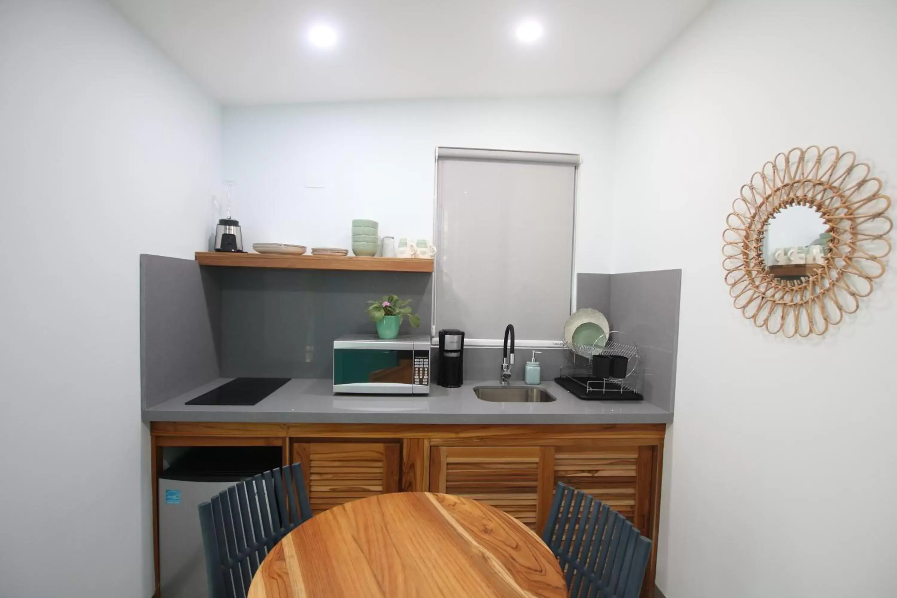 Kitchen or kitchenette, Kitchen/Kitchenette in Tamarindo Bay Boutique Hotel - Adults Only
