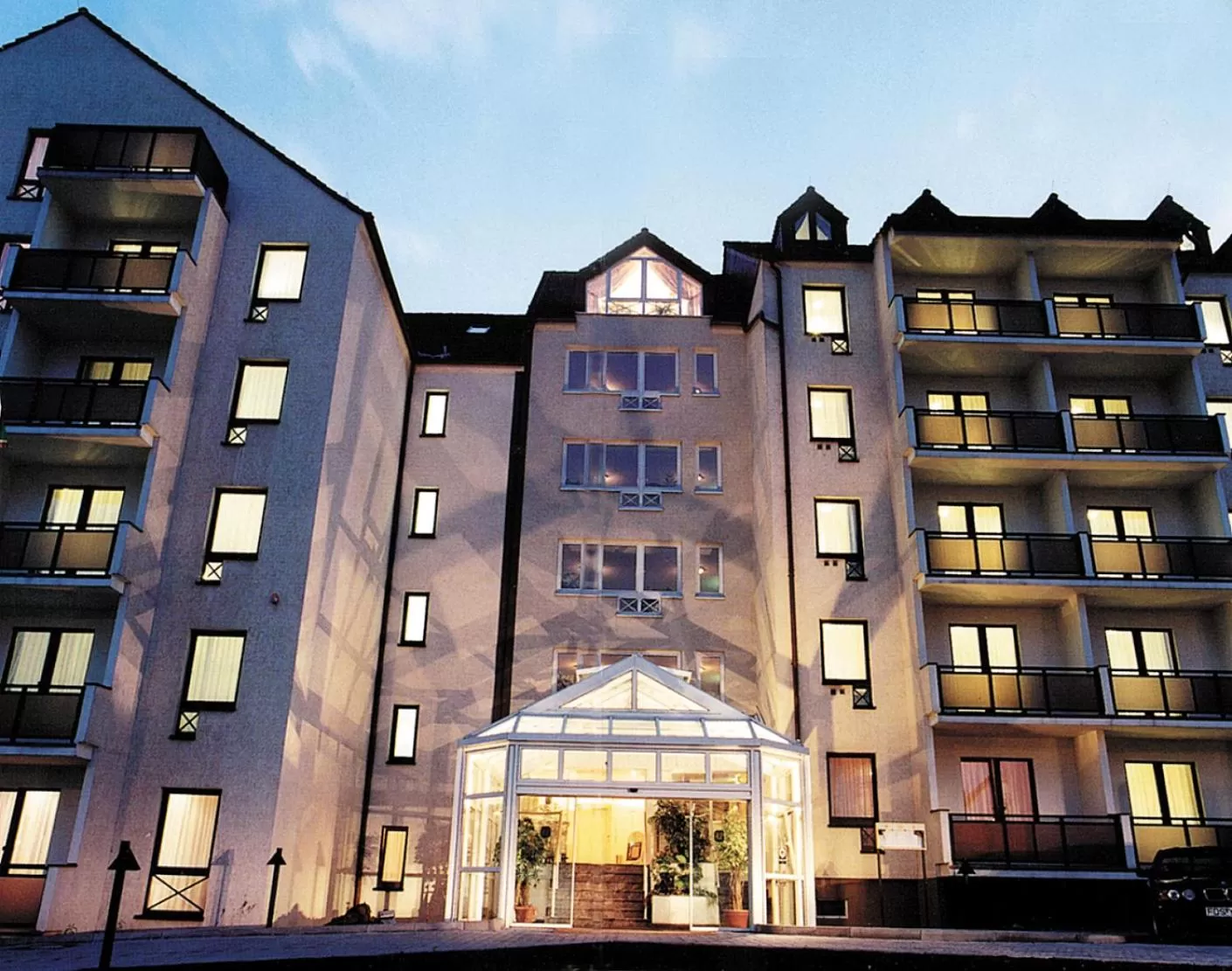 Property building in Morada Hotel Gothaer Hof