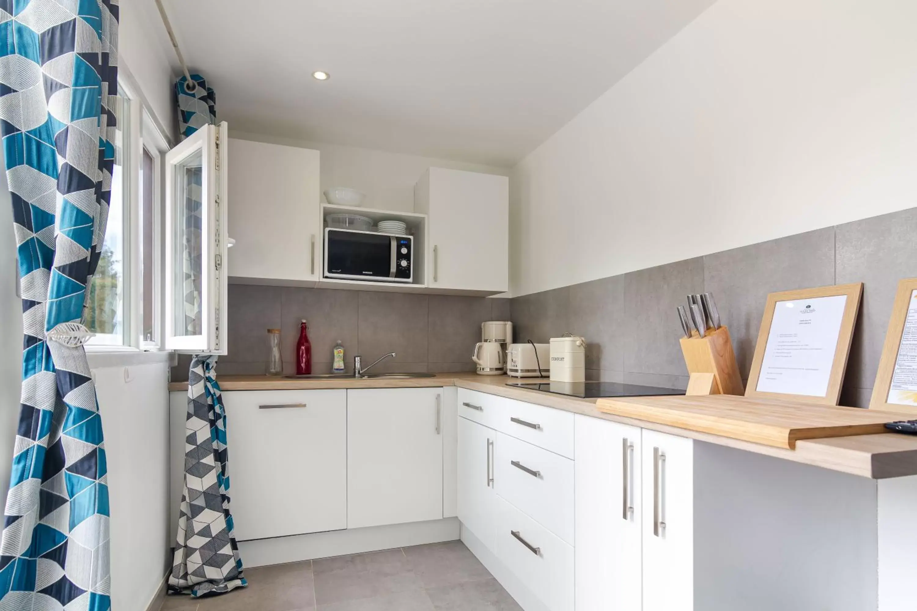 Kitchen or kitchenette, Kitchen/Kitchenette in Le Clos Vallis