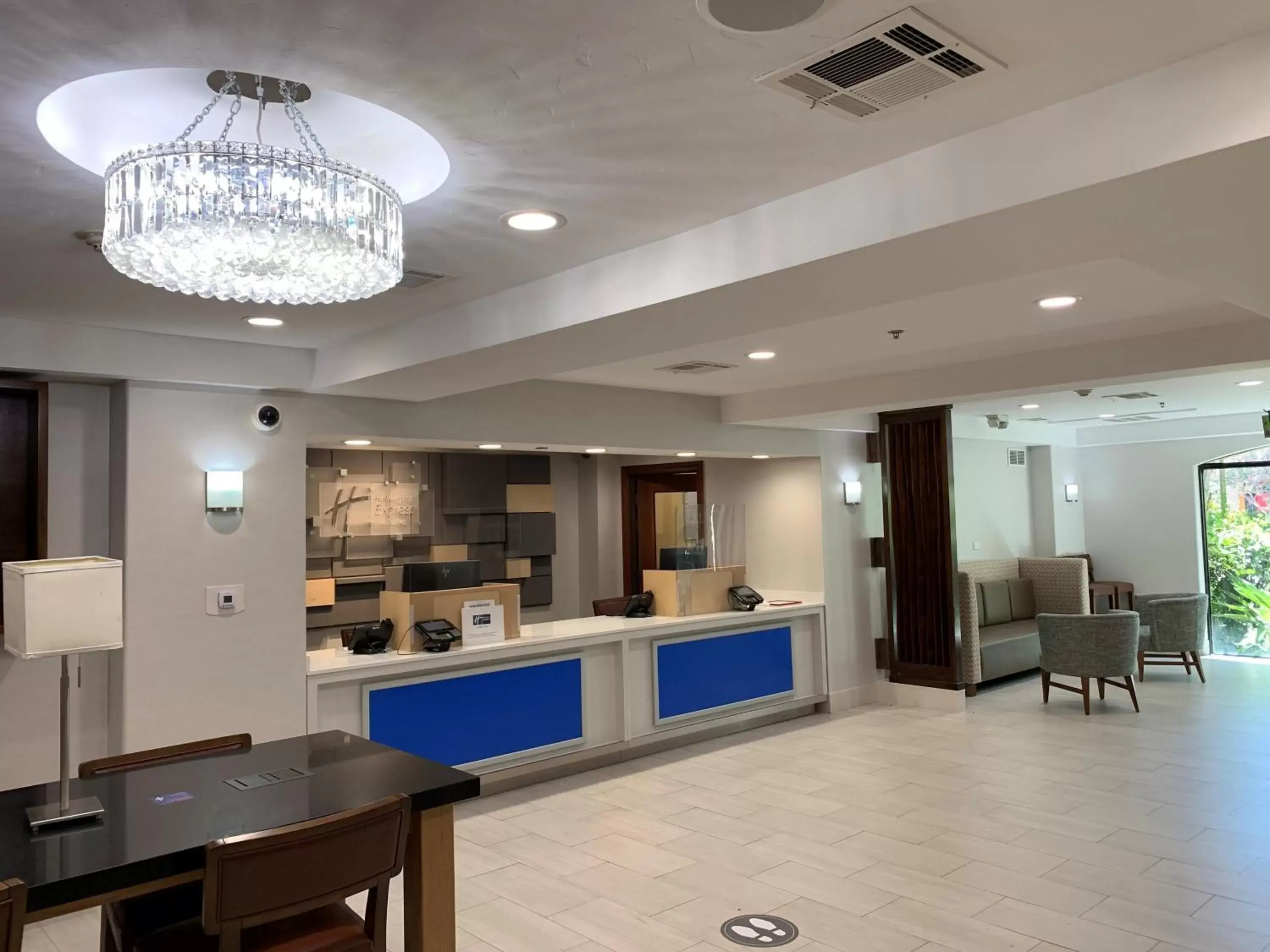 Lobby or reception, Lobby/Reception in Holiday Inn Express Hotel & Suites Woodland Hills, an IHG Hotel