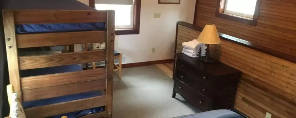 Bunk Bed in The Woods Inn