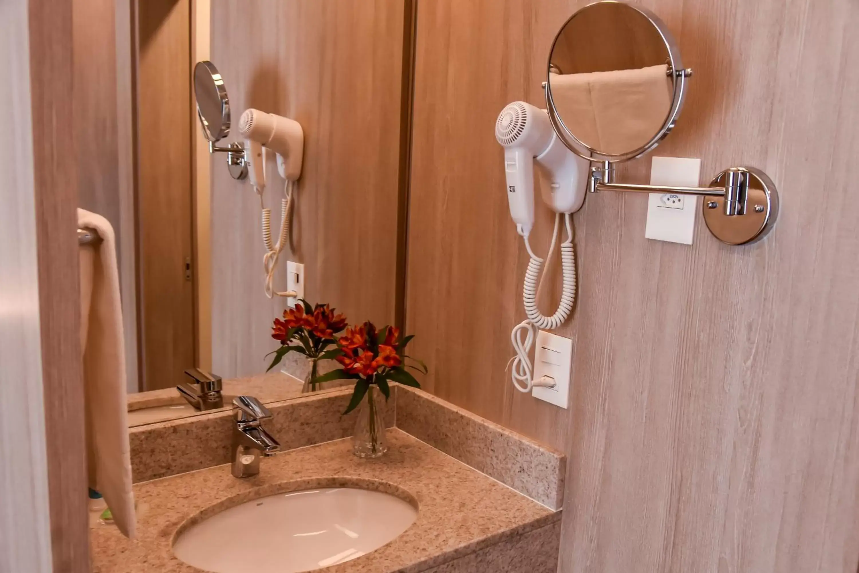 Bathroom in Rio Hotel by Bourbon Sao Paulo Bathroom in Rio Hotel by Bourbon Sao Paulo