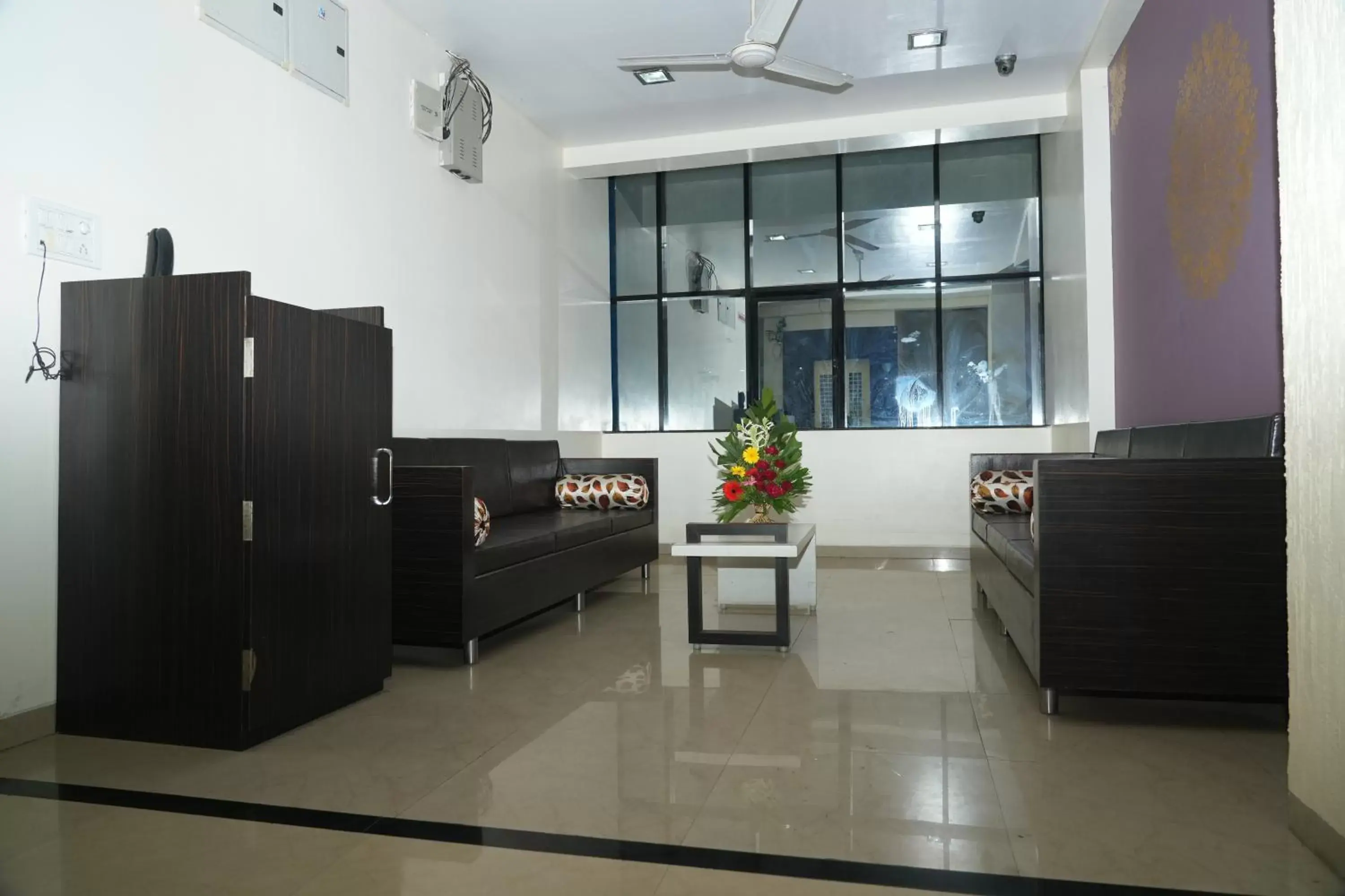 Property building, Lobby/Reception in Hotel Avon International