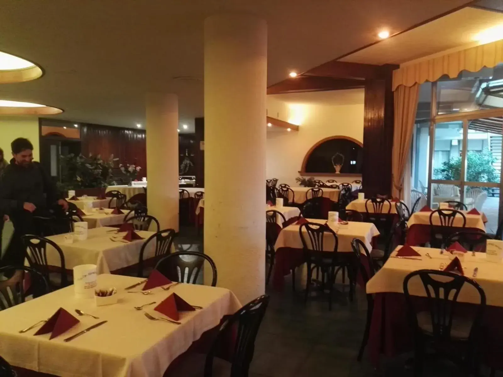 Breakfast, Restaurant/Places to Eat in Balletti Park Hotel