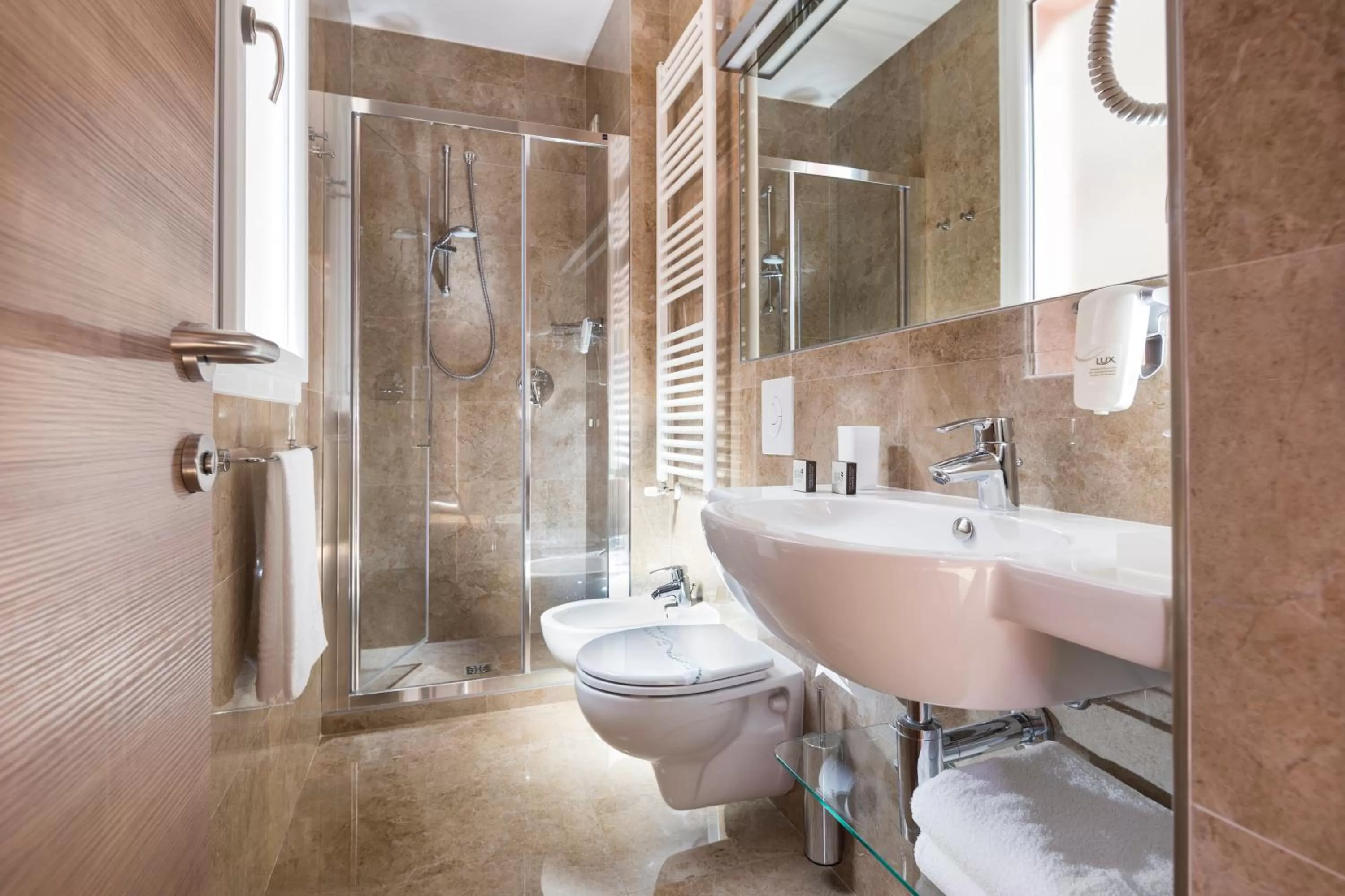 Bathroom in Hotel Rossini