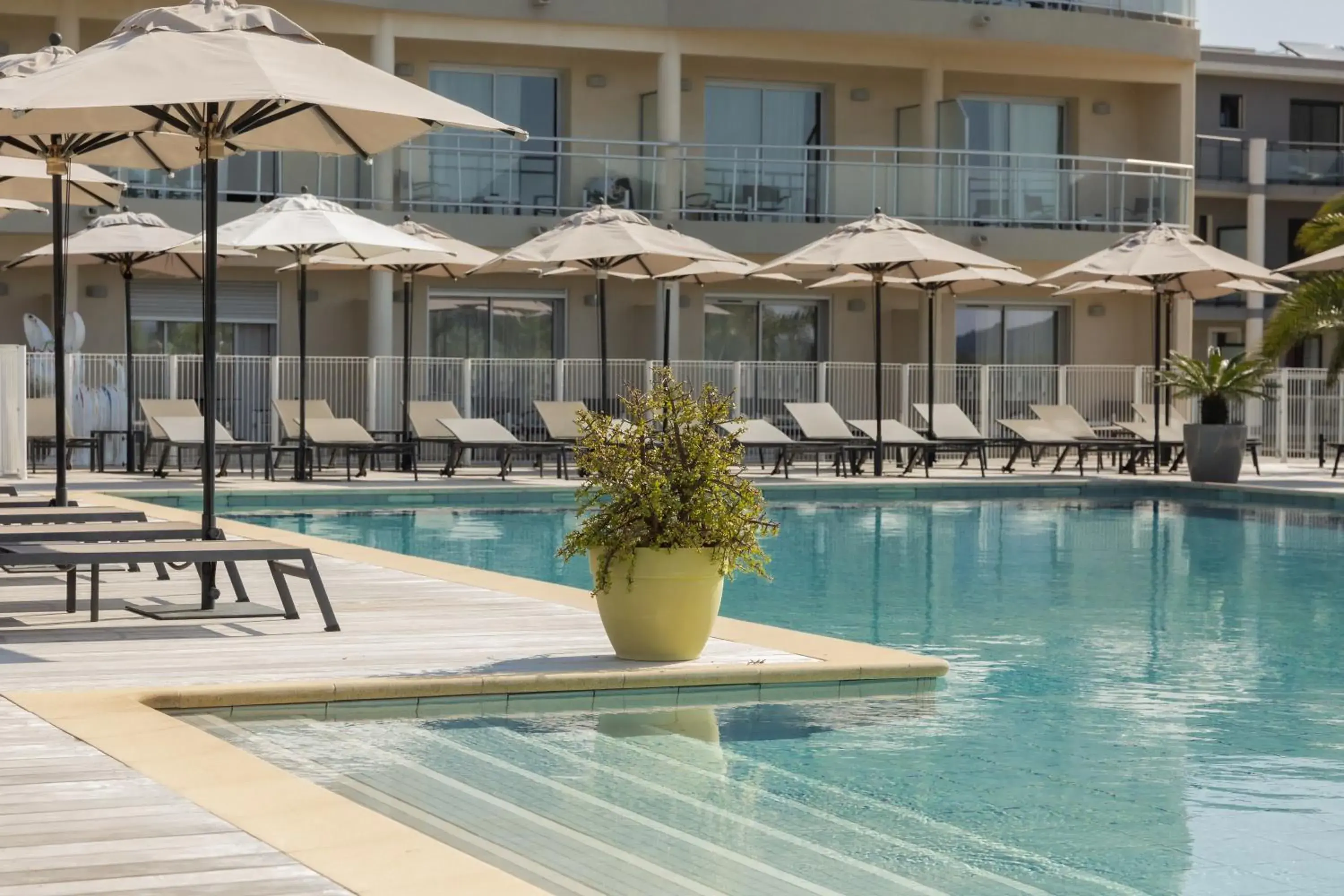 Swimming Pool in Hotel Costa Salina