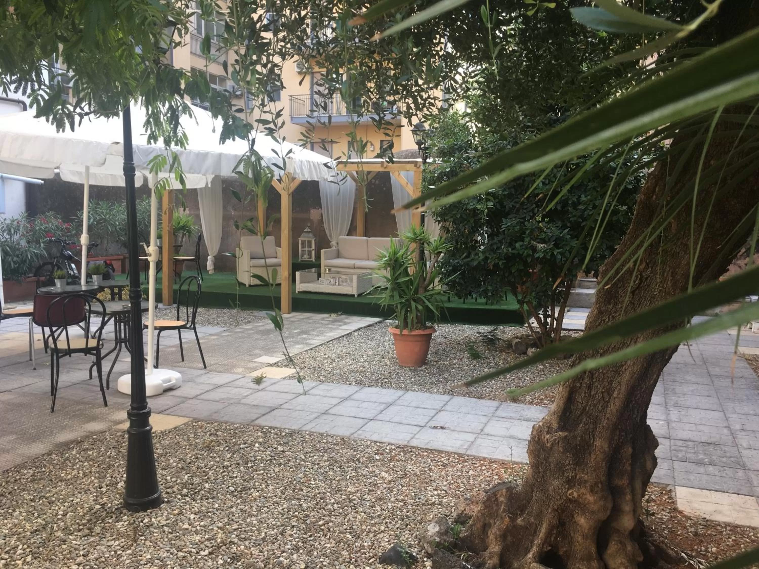 Garden in B&B Liberty 900