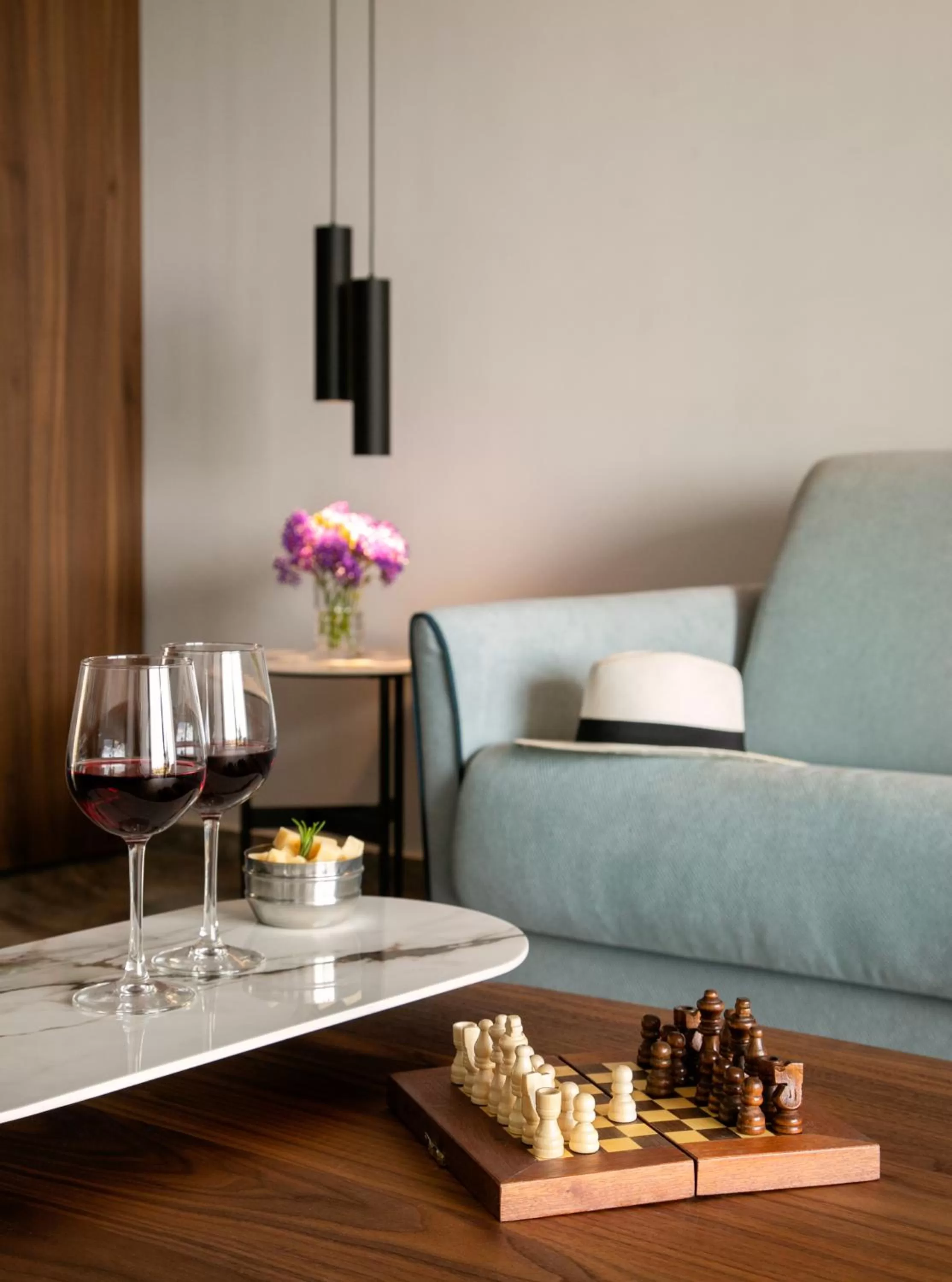 Living room in Mercure Larnaca Beach Resort