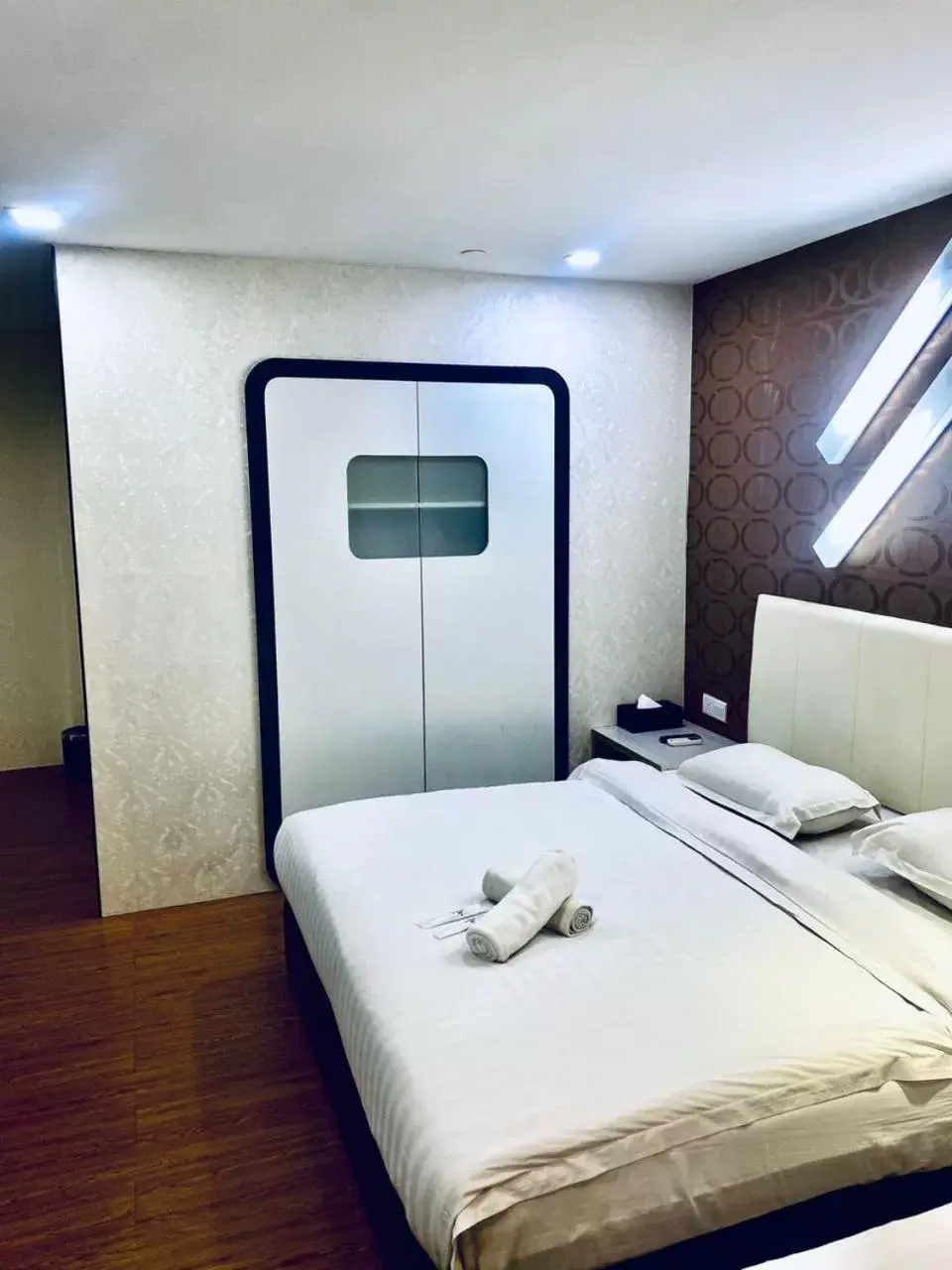 Photo of the whole room, Bed in Sri Langit Hotel KLIA, KLIA 2 & F1