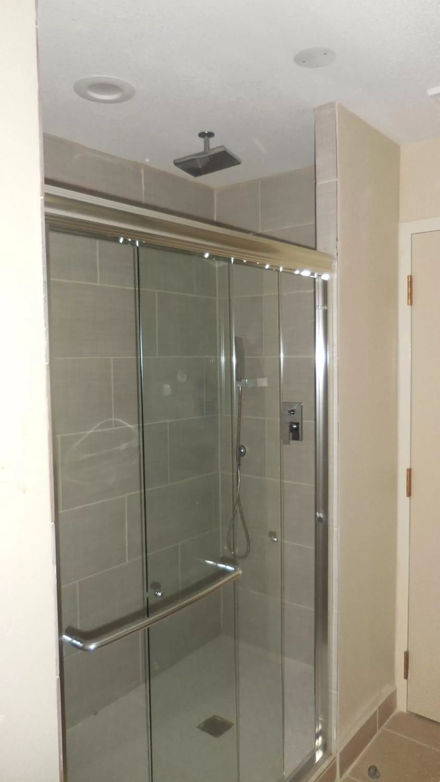 Shower, Bathroom in Comfort Inn & Suites Mundelein-Vernon Hills