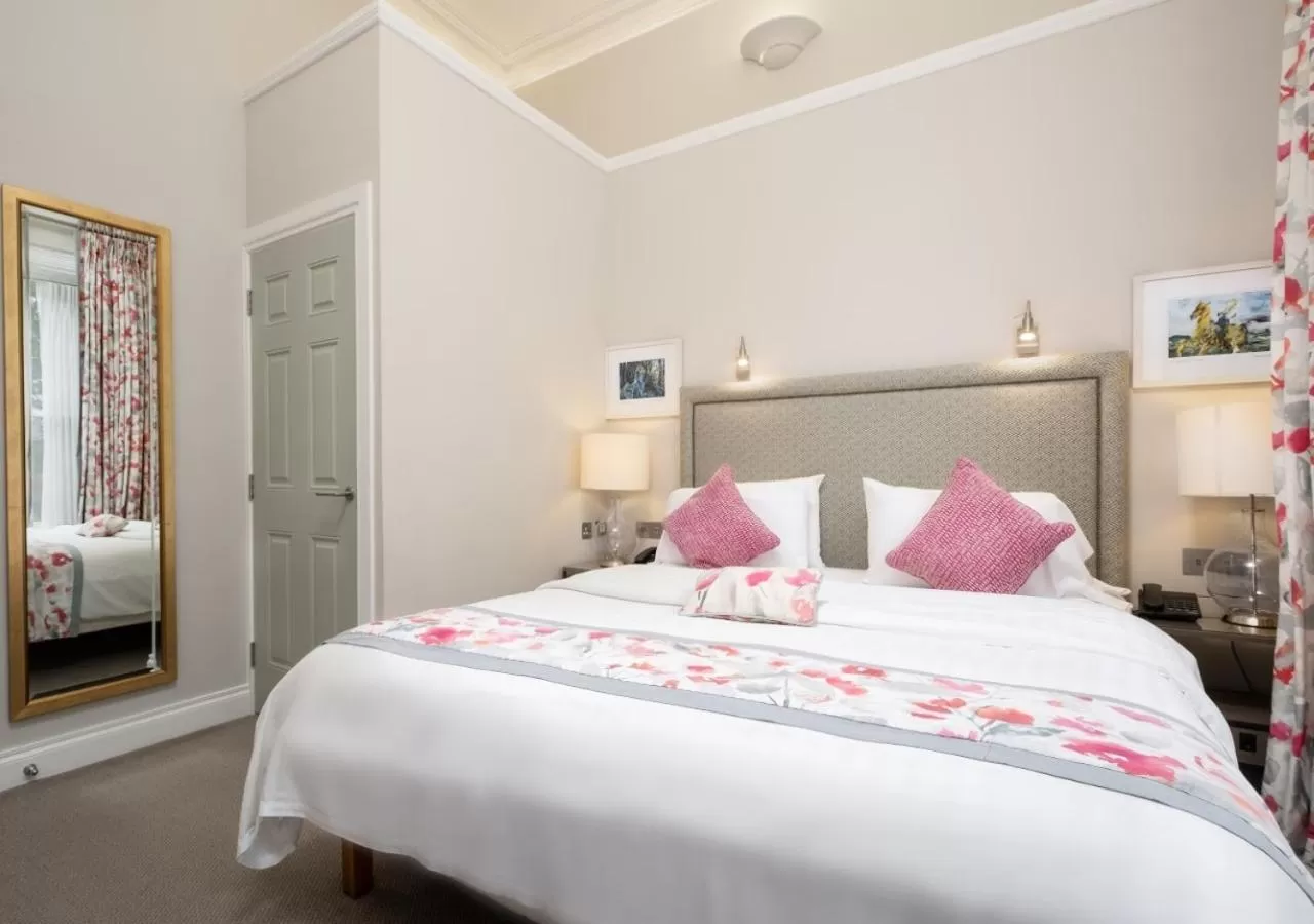 Other, Bed in Roxford Lodge Hotel