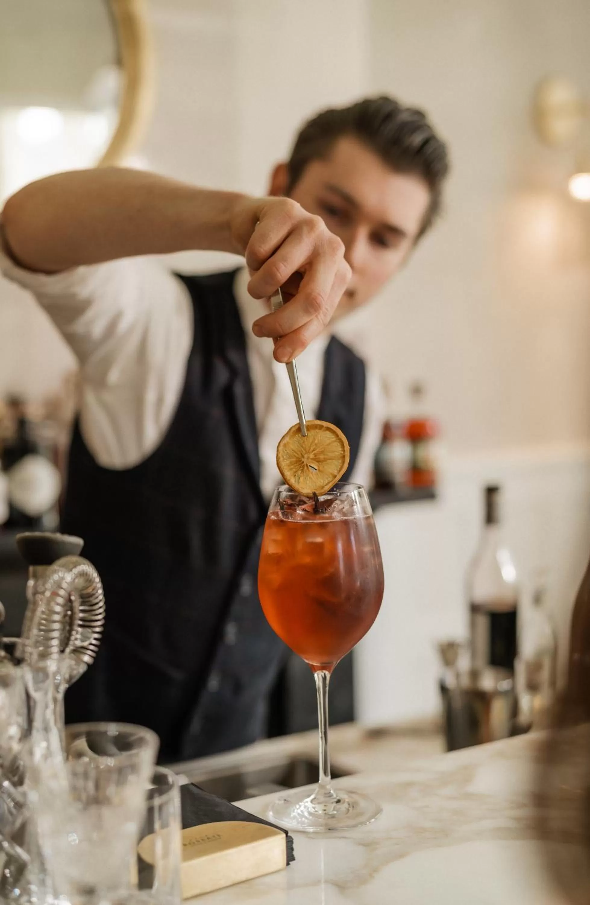 Lounge or bar in The Roseate Villa Bath