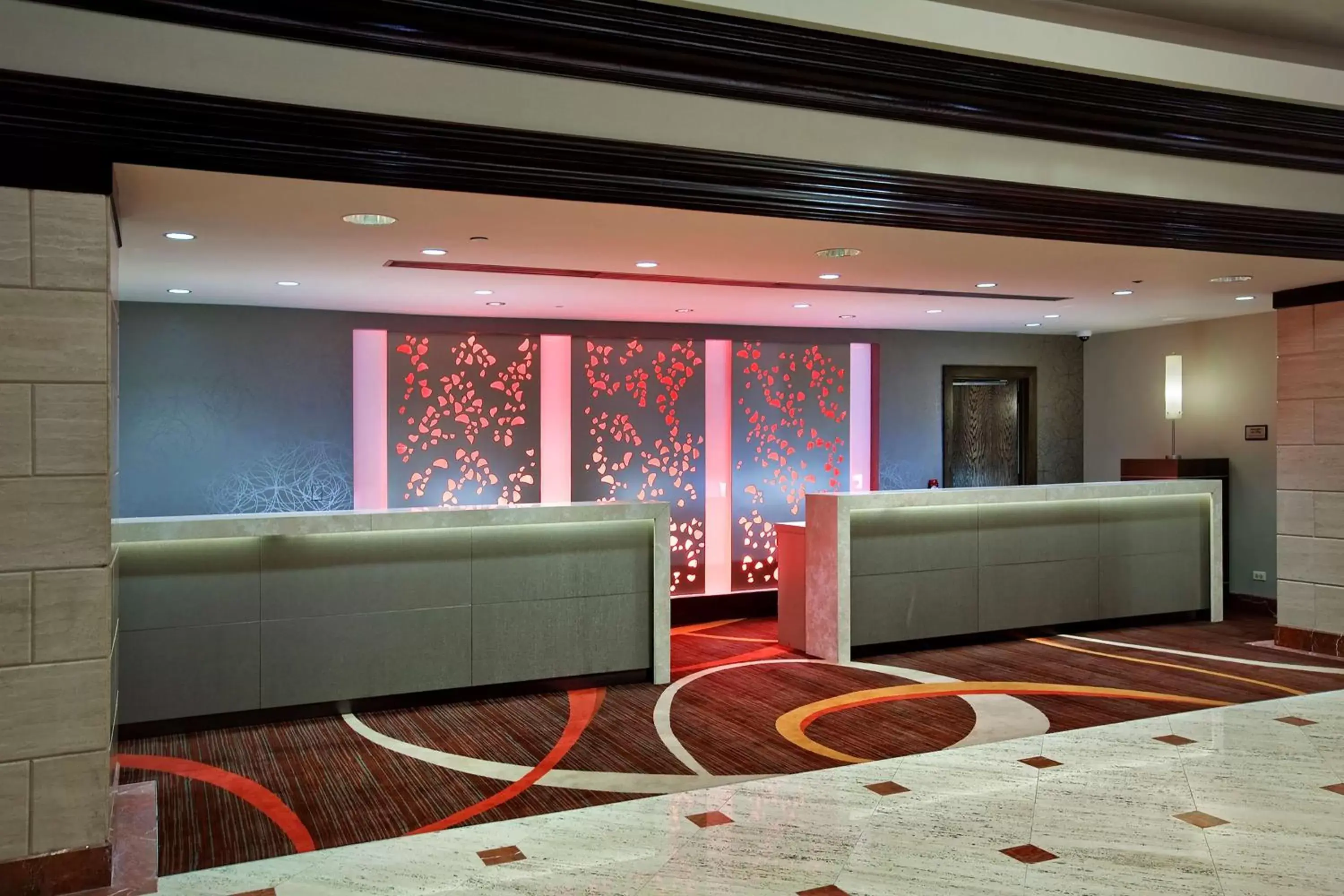 Lobby or reception, Lobby/Reception in Hilton Rosemont Chicago O'Hare