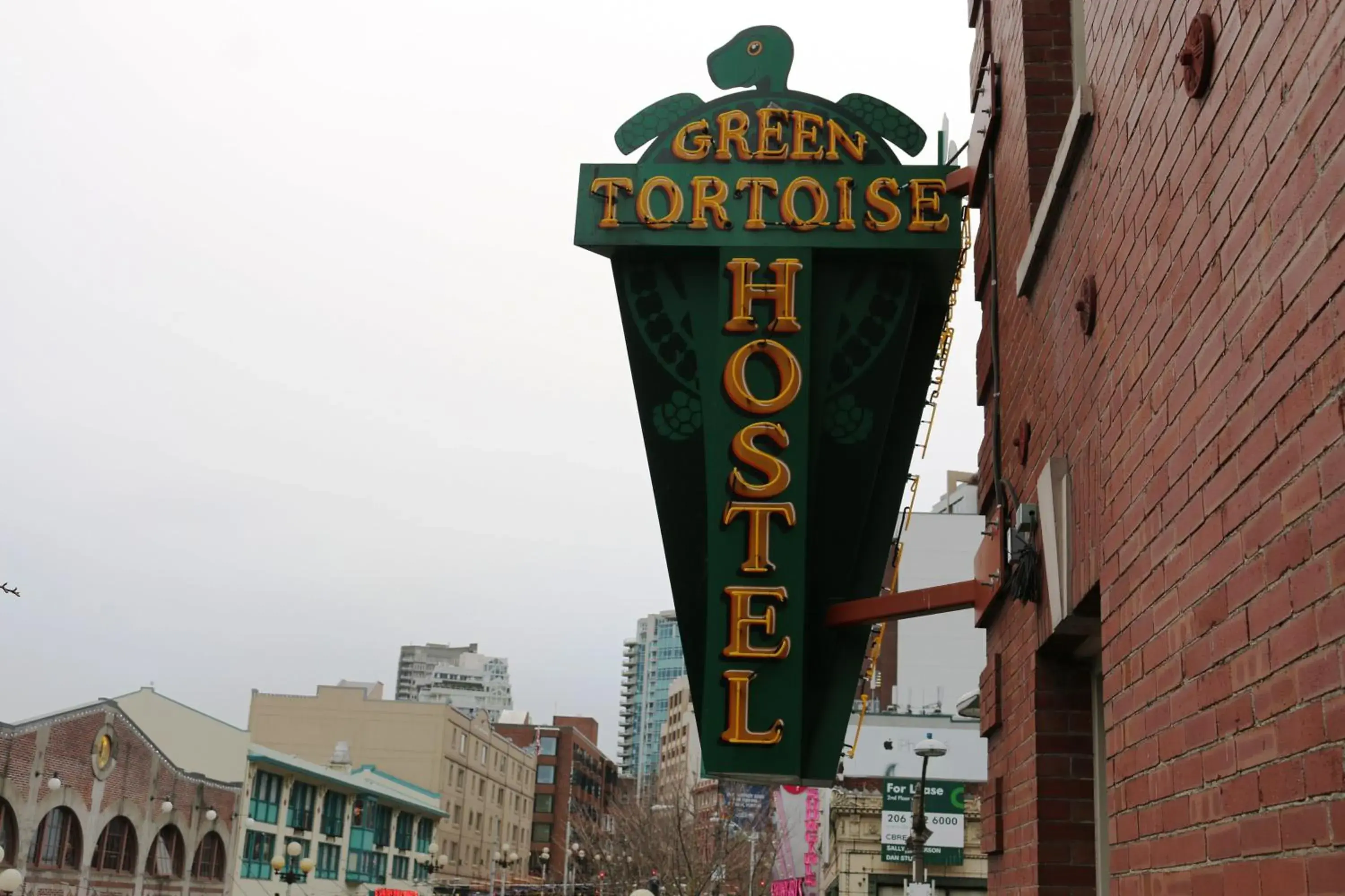 Facade/entrance, Property Building in Green Tortoise Hostel Seattle