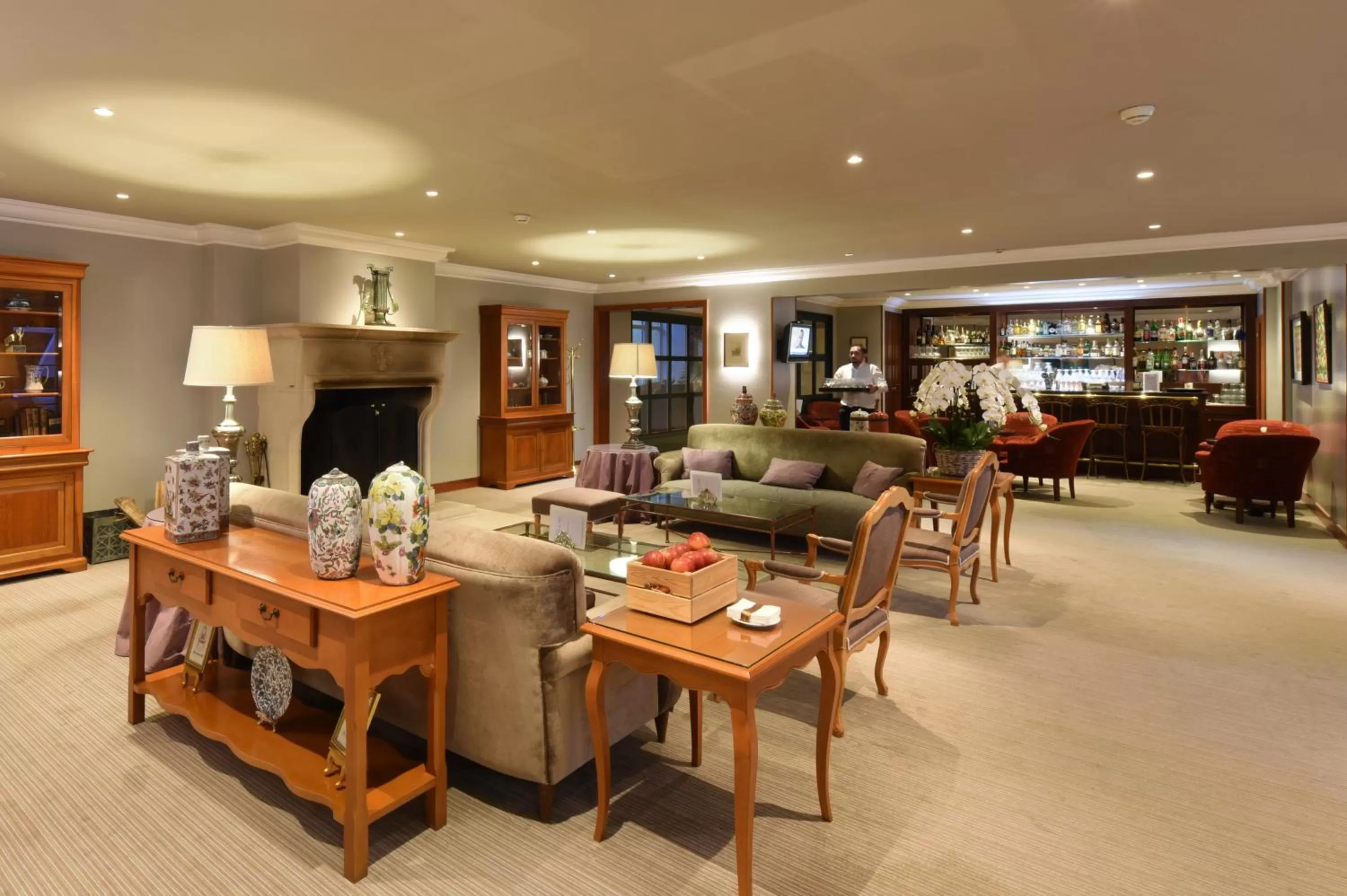 Library in Hotel La Barcarolle