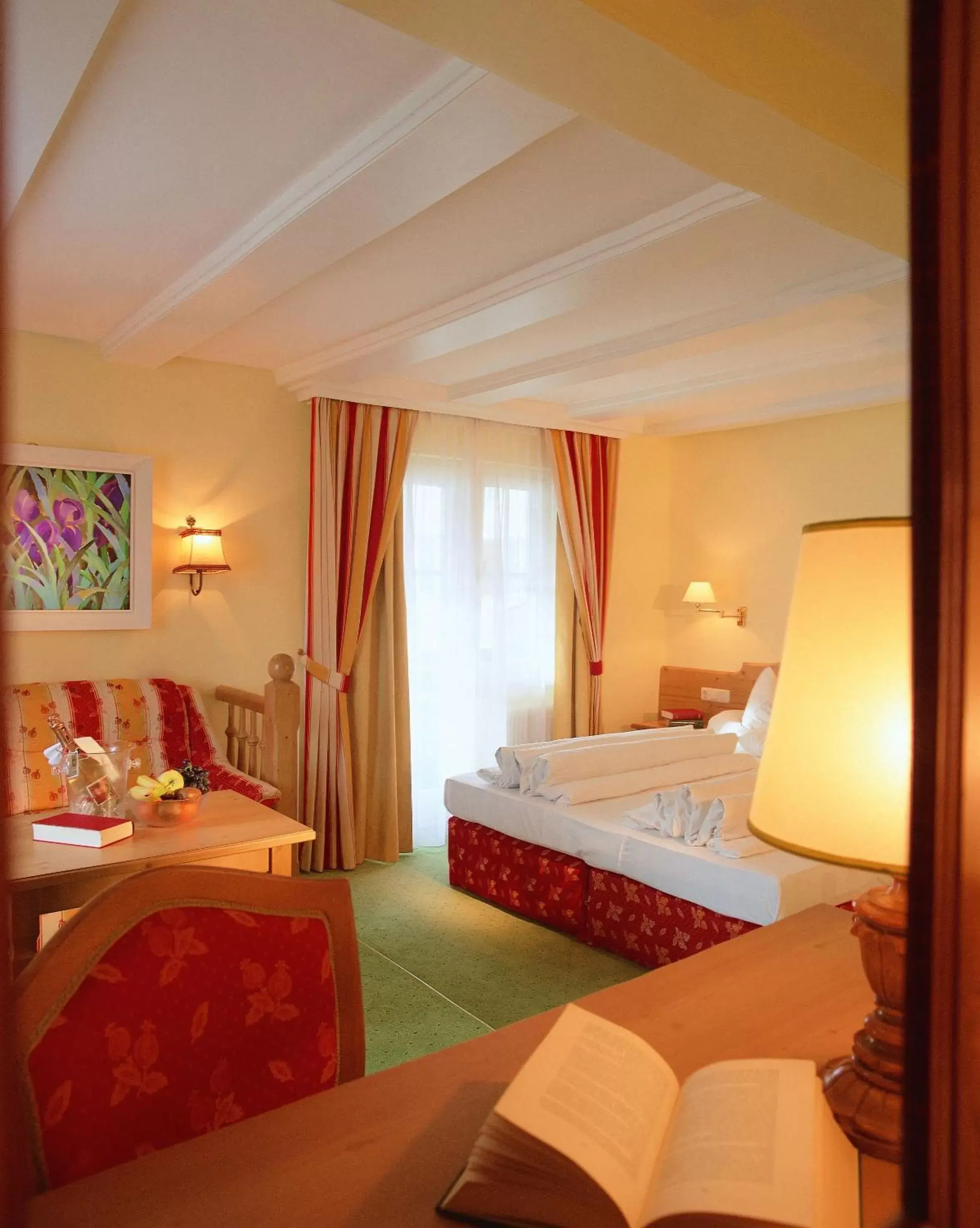 Photo of the whole room, Bed in Sporthotel Igls