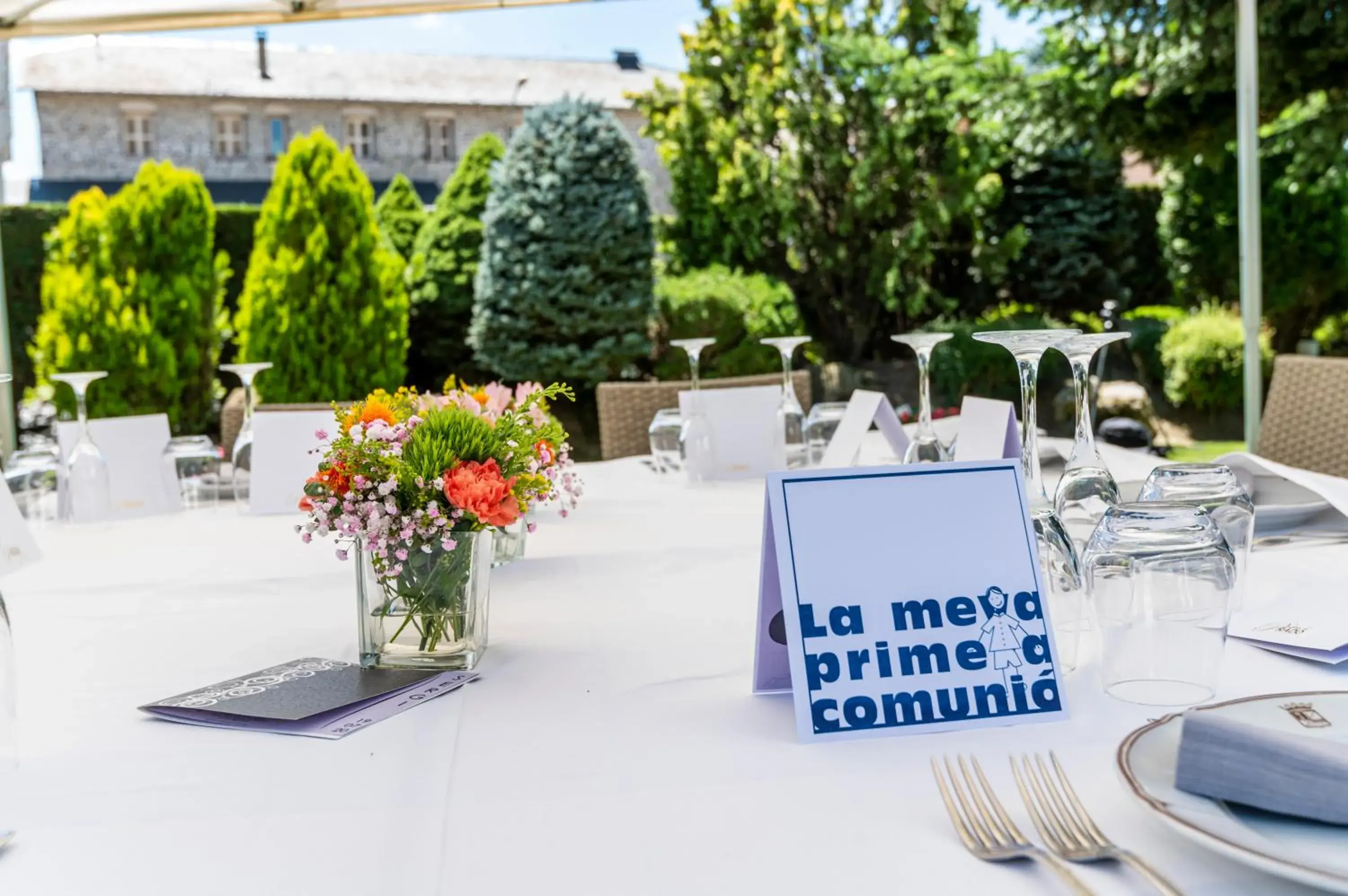 Restaurant/places to eat in Hotel del Prado Restaurant/places to eat in Hotel del Prado