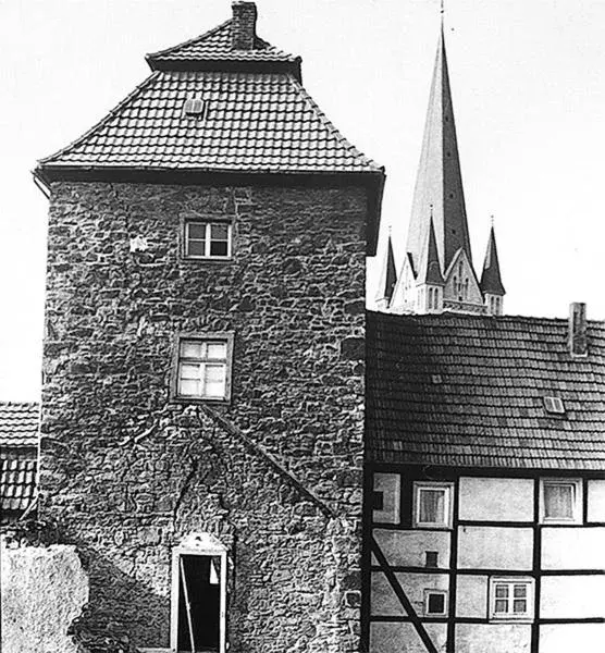 Nearby landmark, Property Building in Hotel Am Rathaus