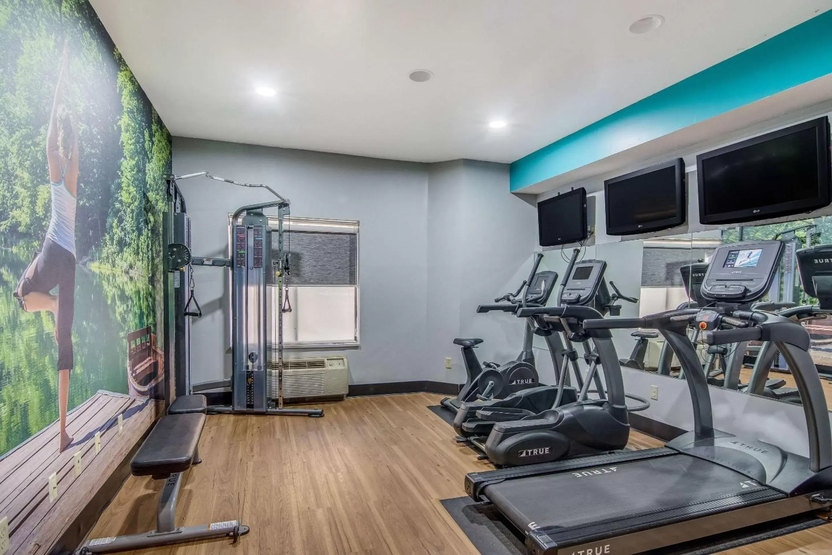 Fitness centre/facilities, Fitness Center/Facilities in Clarion Pointe Wake Forest – Raleigh North