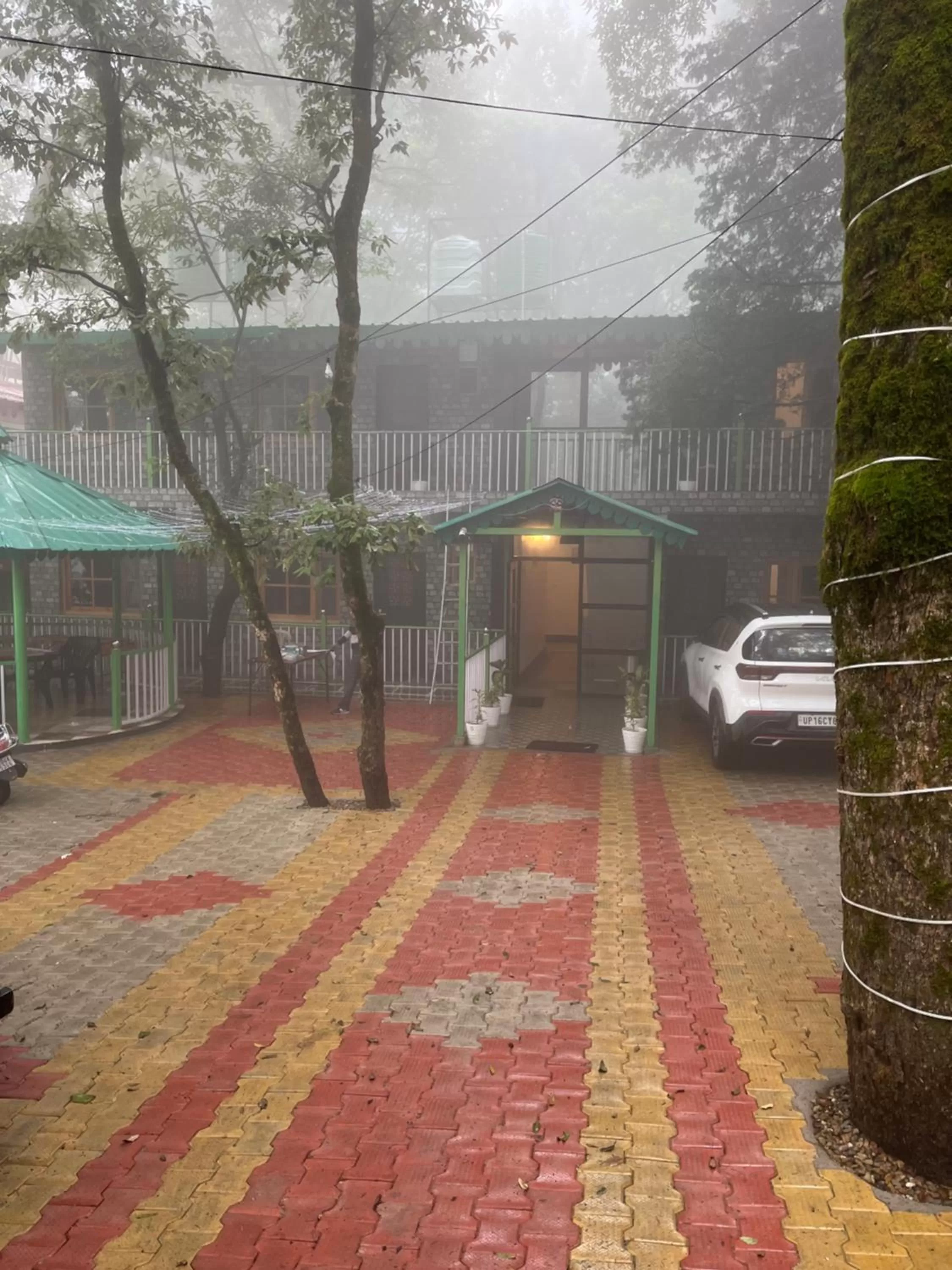 Garden in Cedar Woods Resort