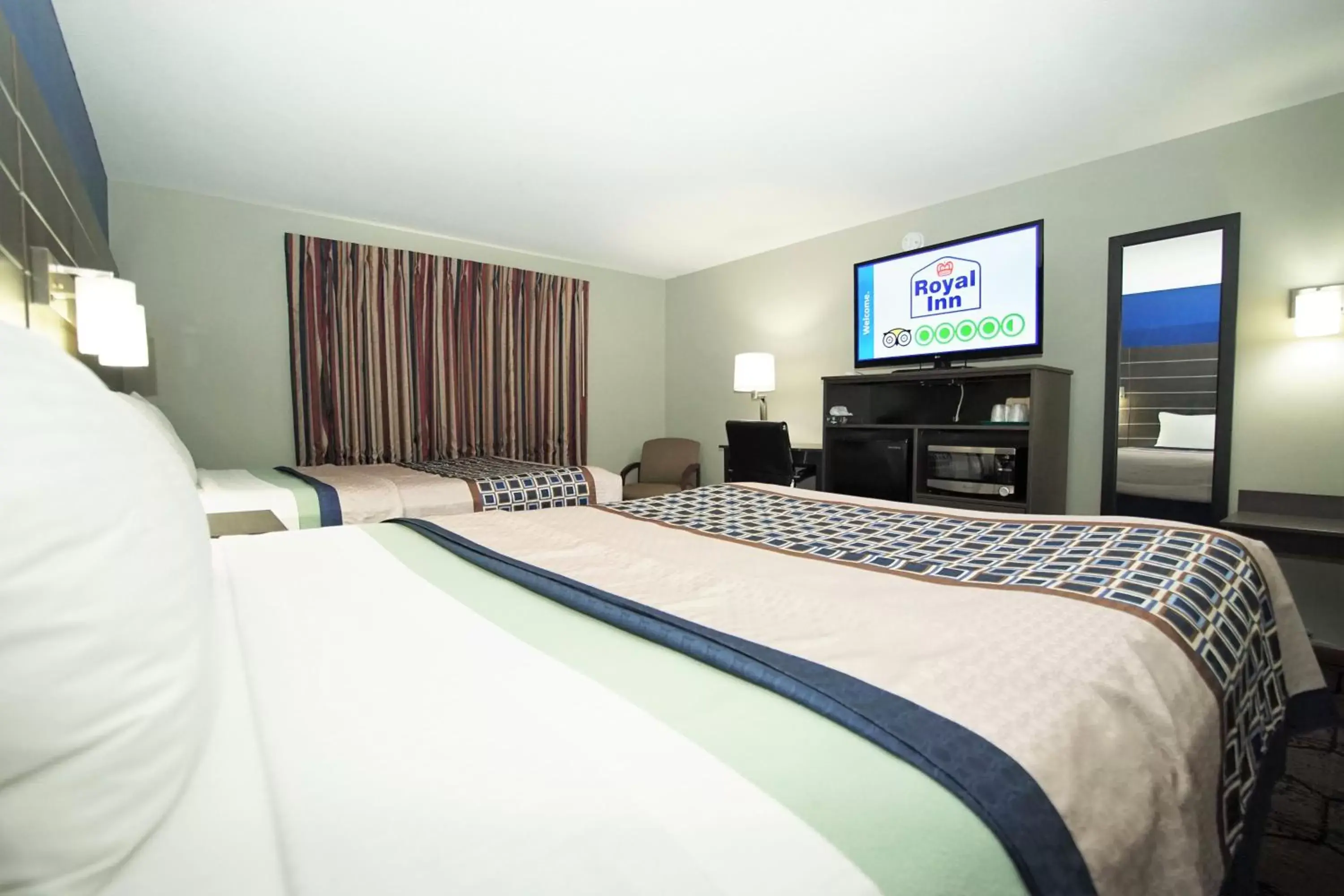 Photo of the whole room in Royal Inn Hudson I-94 Photo of the whole room in Royal Inn Hudson I-94