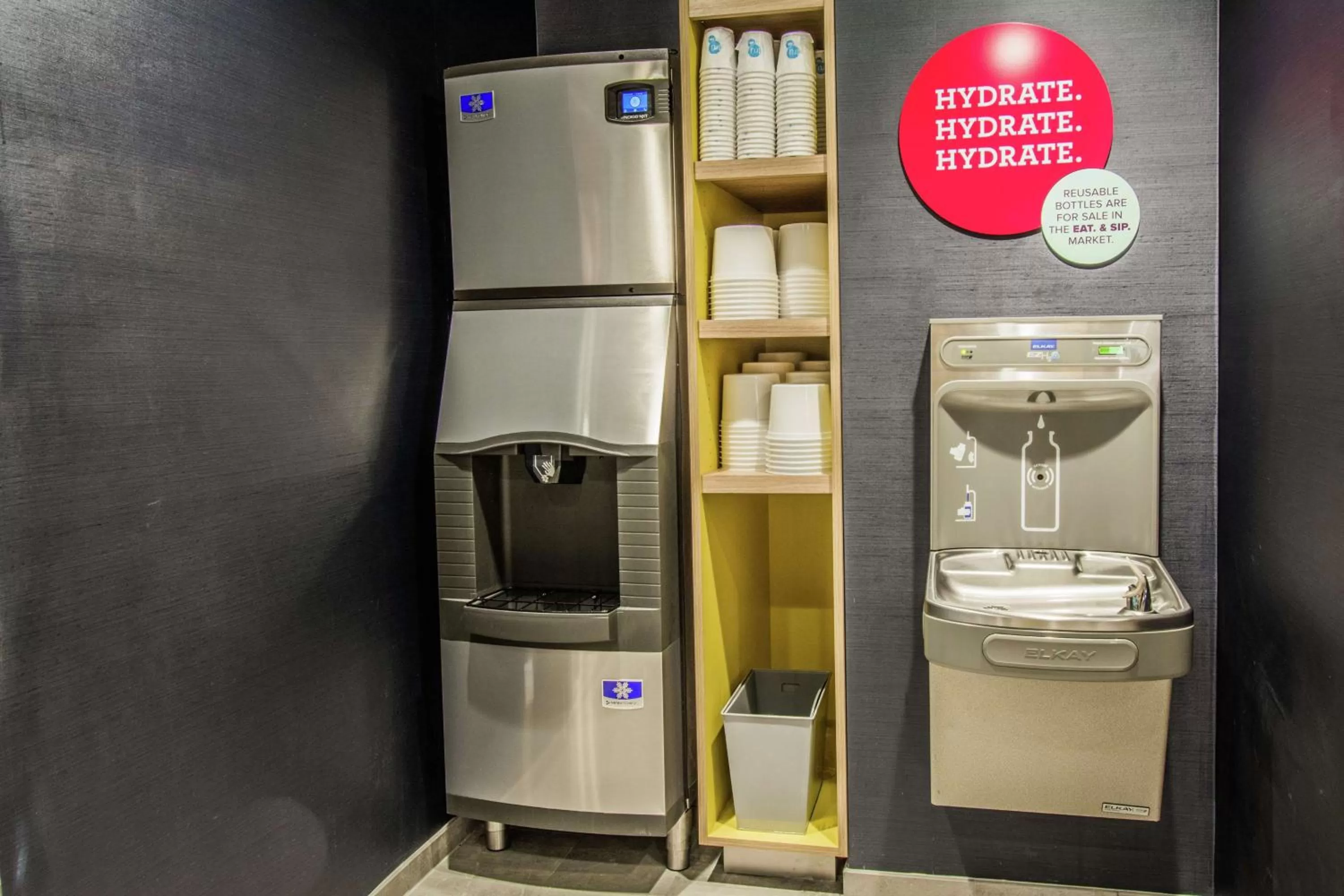 Dining area in Tru By Hilton Bowling Green