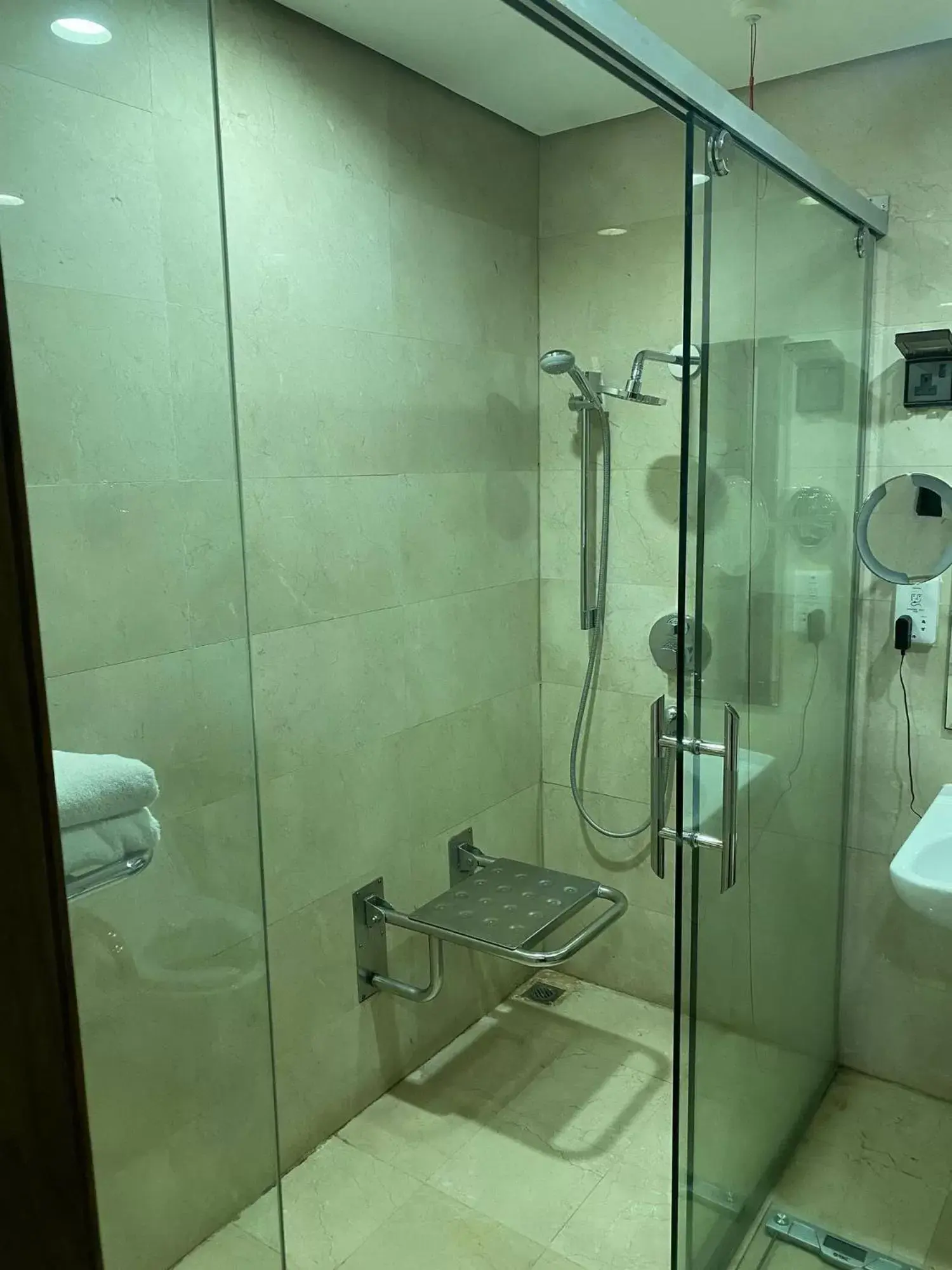 Shower, Bathroom in Alandalus Mall Hotel - Jeddah