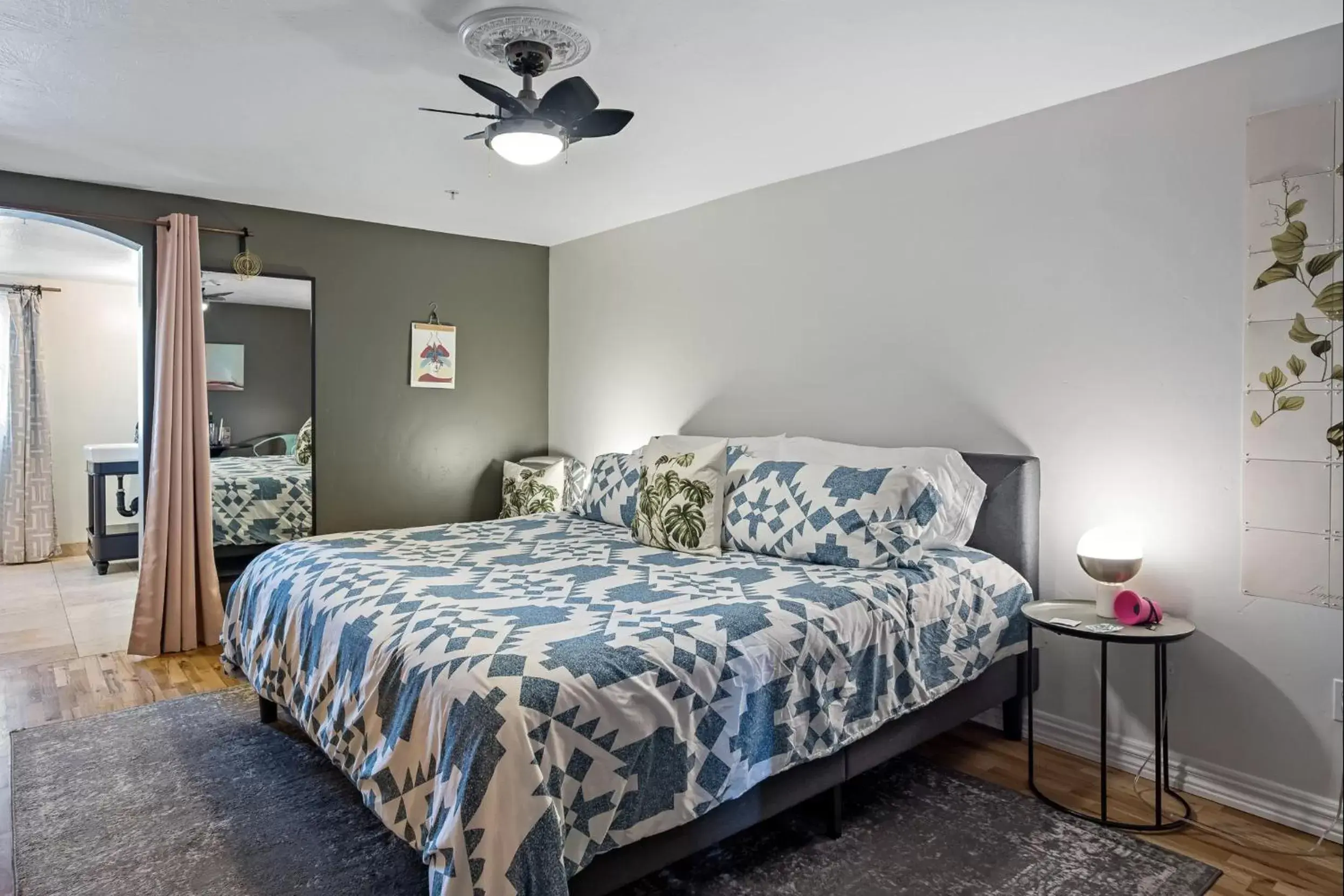 Deluxe Junior Suite in The Wesley Walla Walla Deluxe Junior Suite in The Wesley Walla Walla