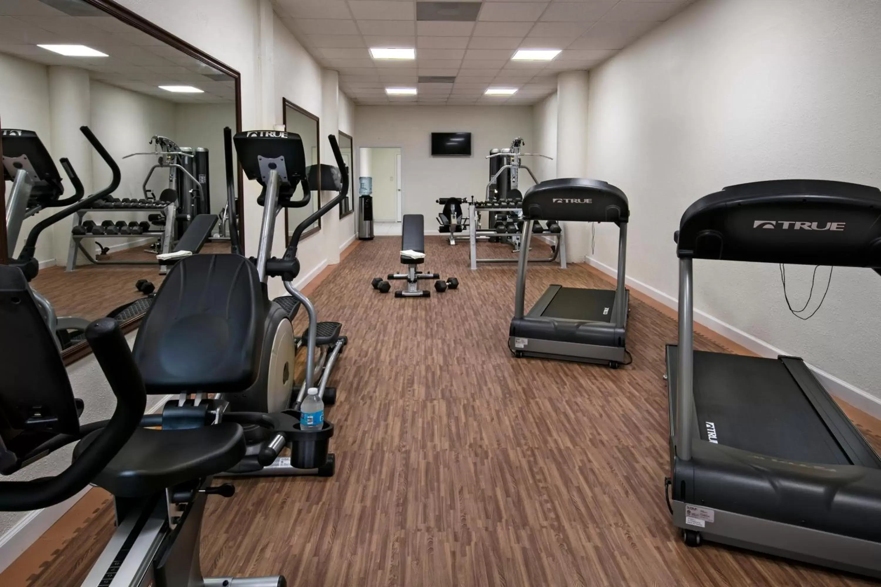 Fitness centre/facilities, Fitness Center/Facilities in Windward Passage Hotel