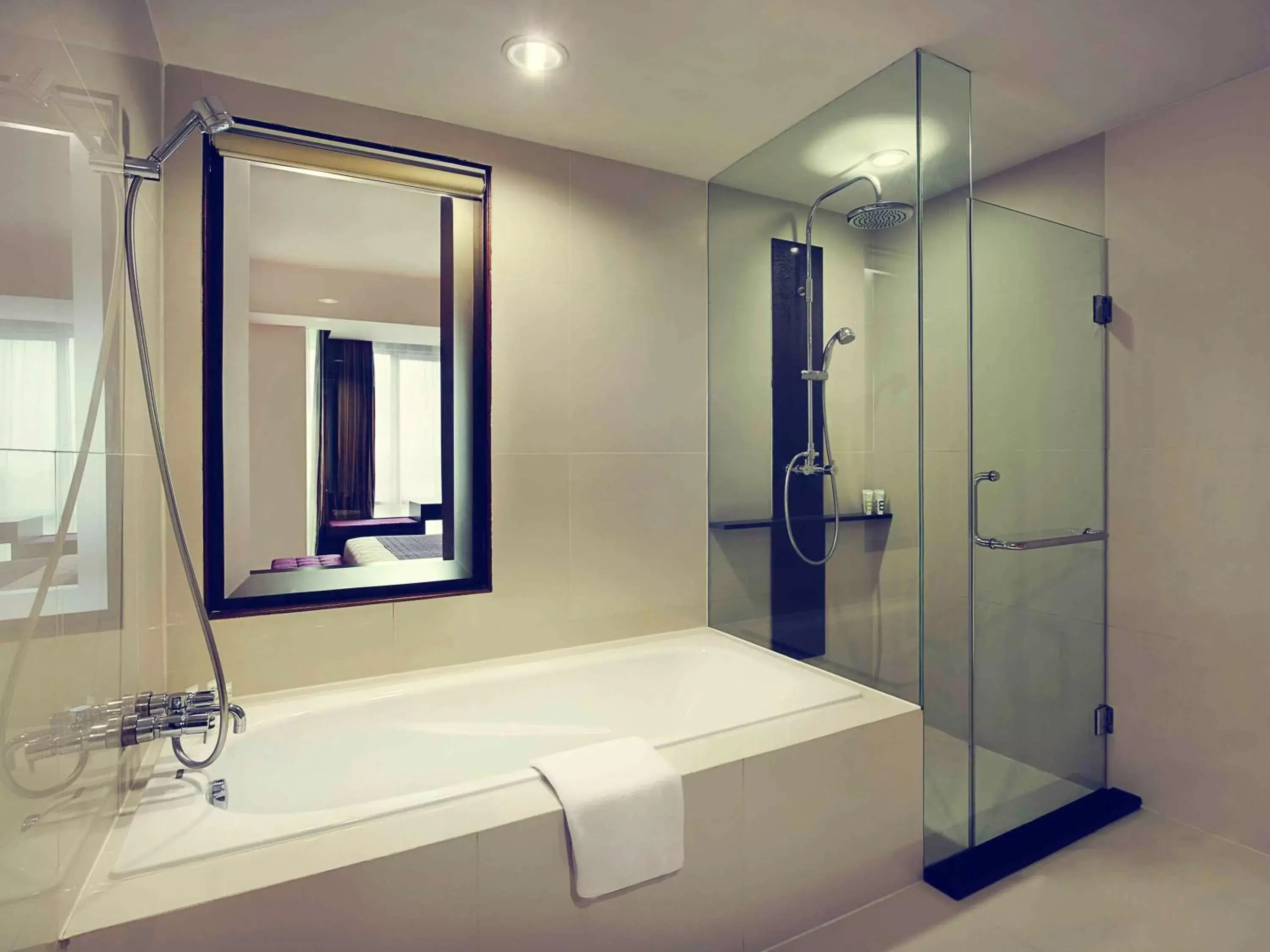 Photo of the whole room, Bathroom in Mercure Pontianak City Center
