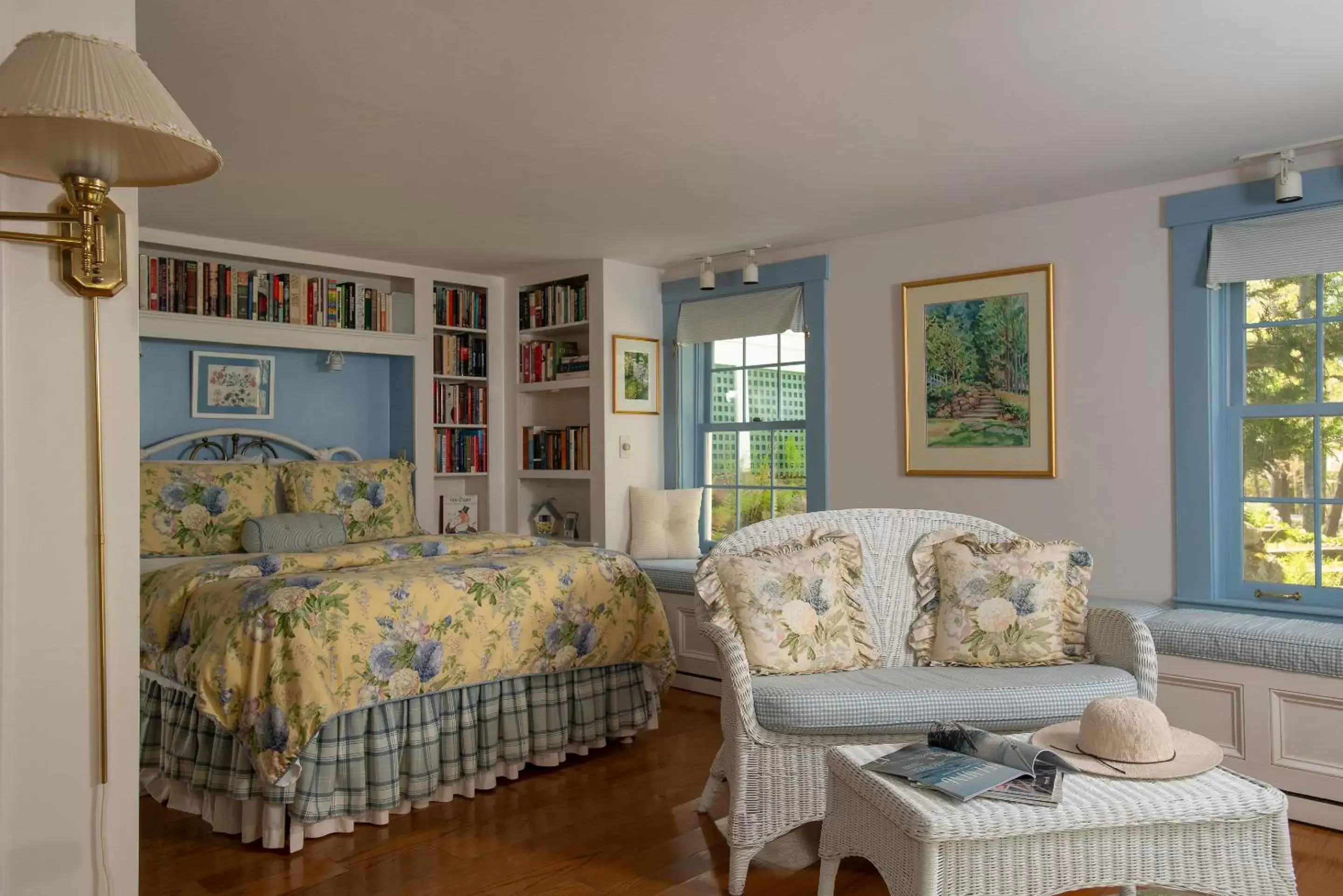 Seating area in Camden Maine Stay Inn