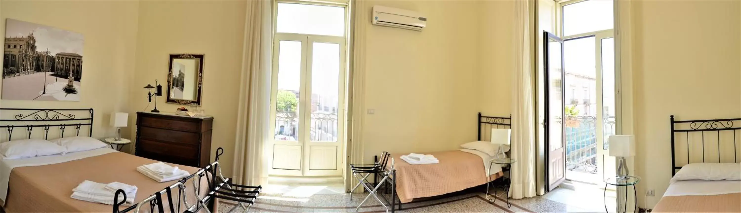 Family Suite in B&B al Teatro Massimo Family Suite in B&B al Teatro Massimo