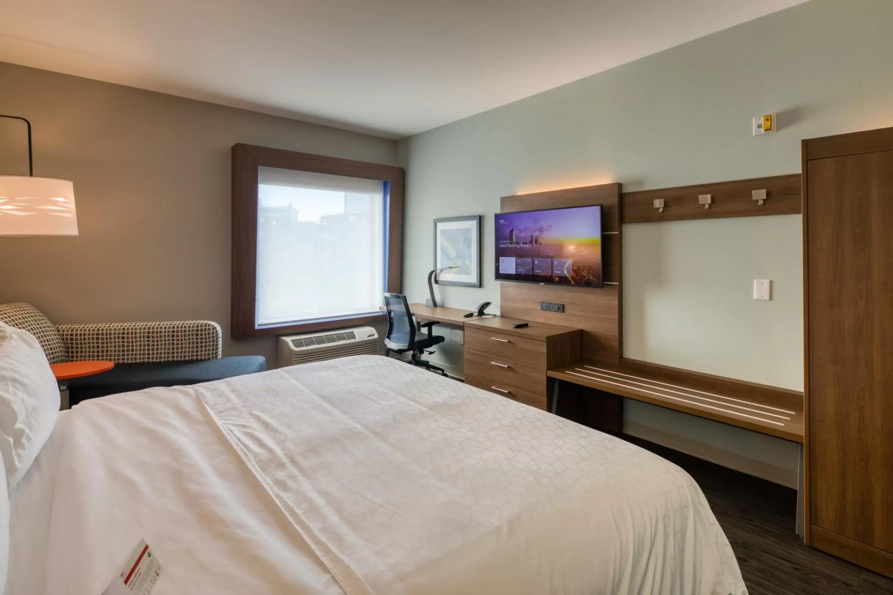 Photo of the whole room, TV/Entertainment Center in Holiday Inn Express & Suites - Charlotte - South End, an IHG Hotel