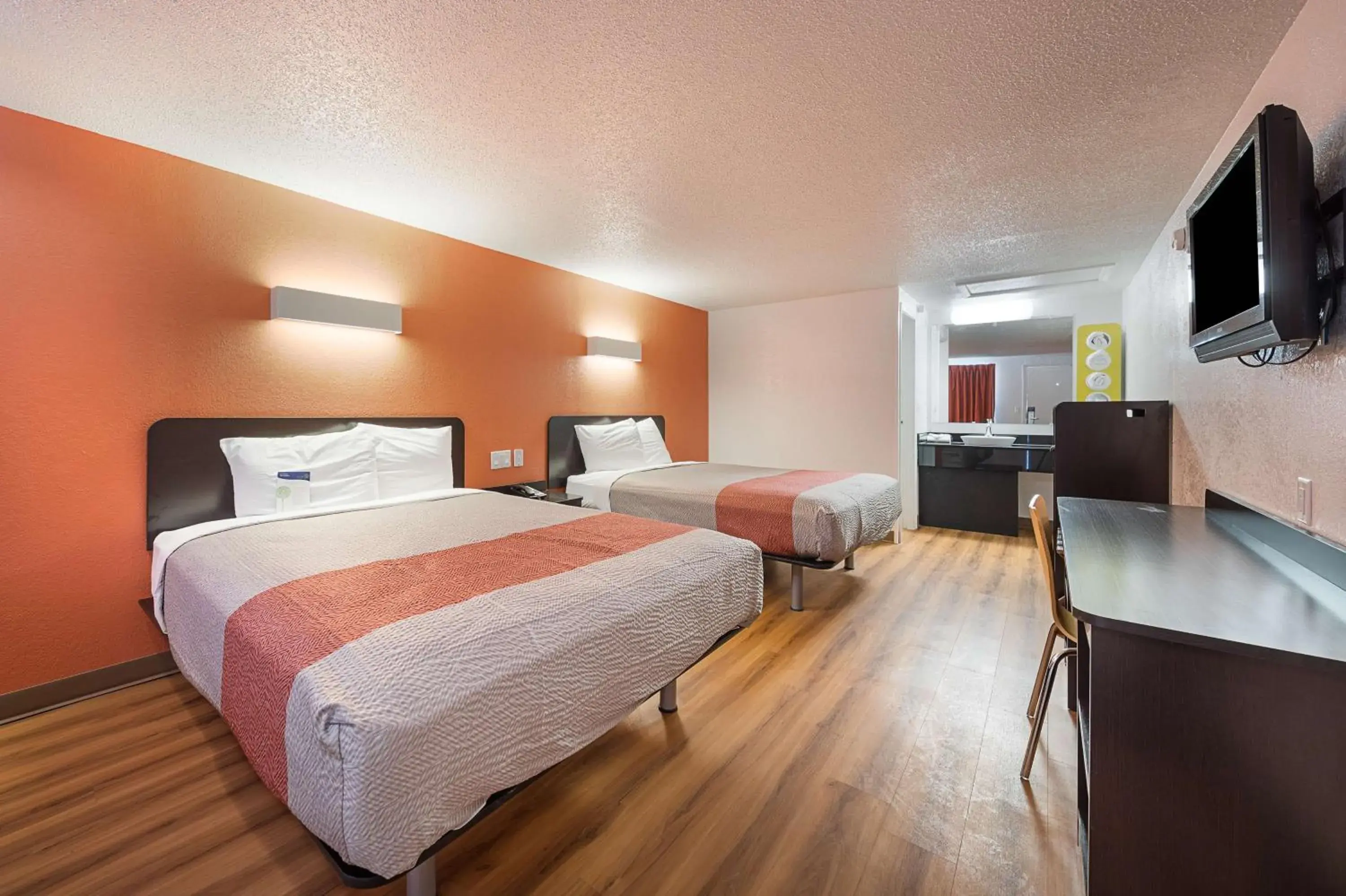 Photo of the whole room, Bed in Motel 6-Hamburg, NY