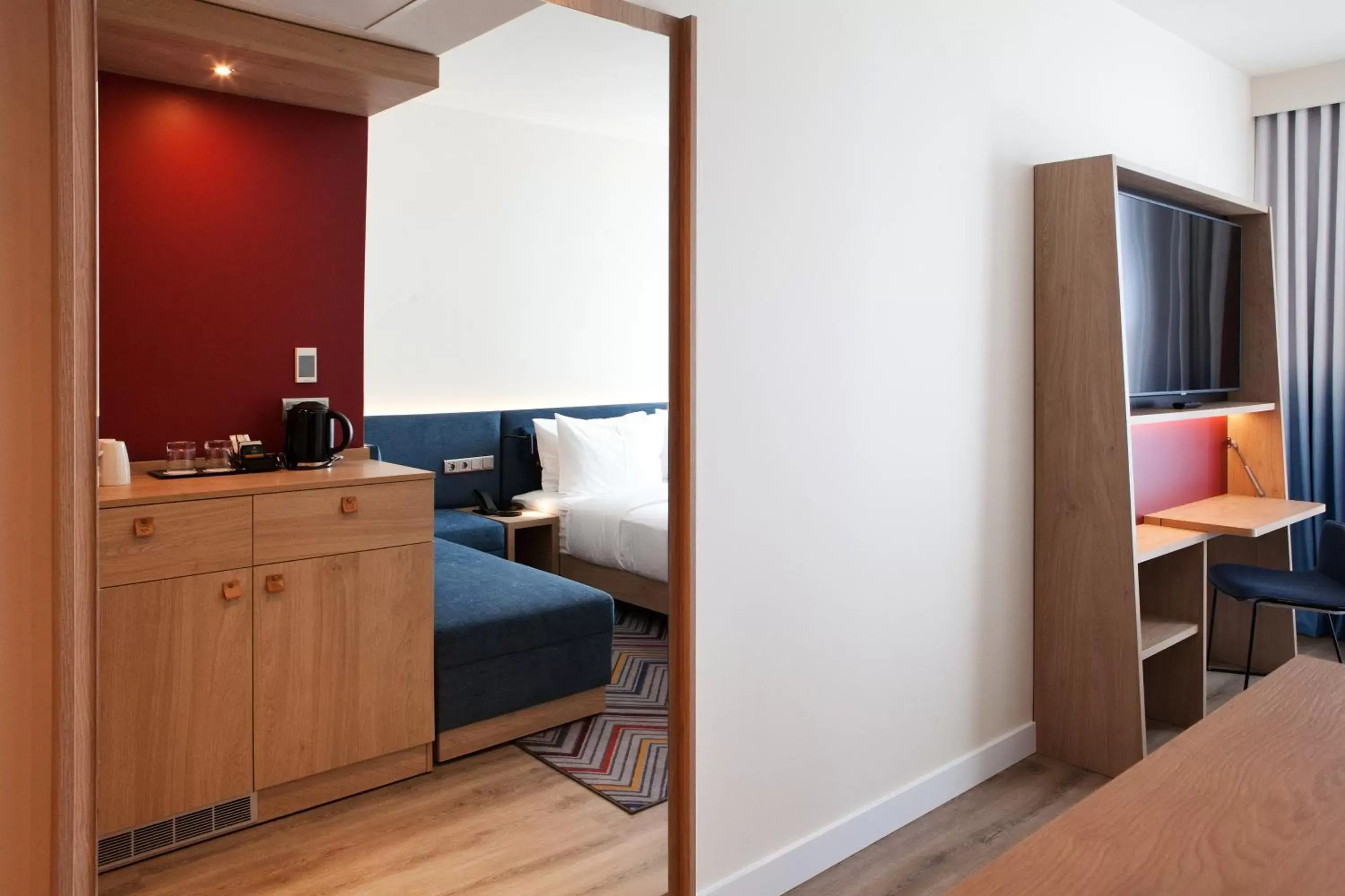 Bed in Hampton by Hilton Munich Airport South Bed in Hampton by Hilton Munich Airport South