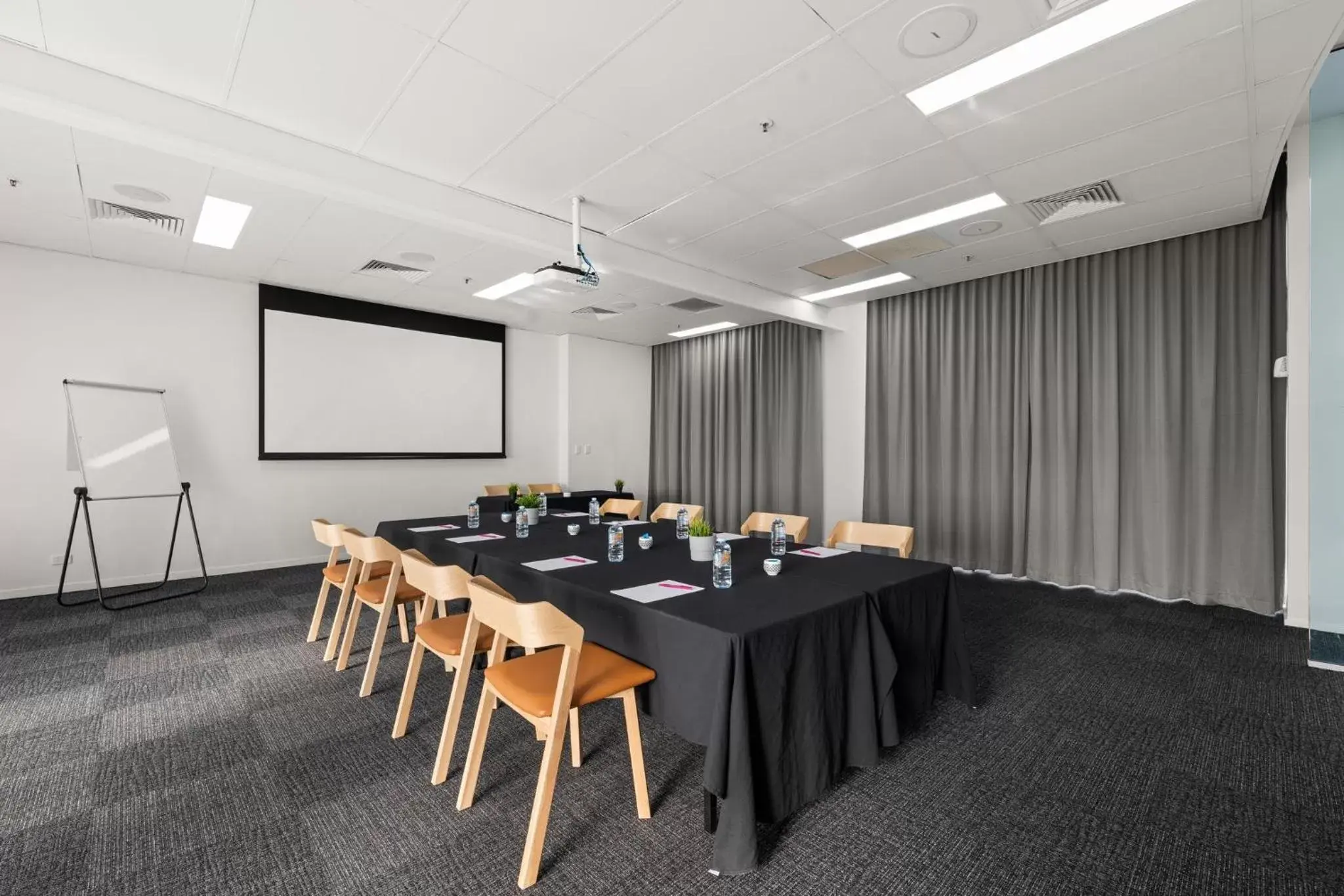 Meeting/conference room in Crowne Plaza Surfers Paradise, an IHG Hotel