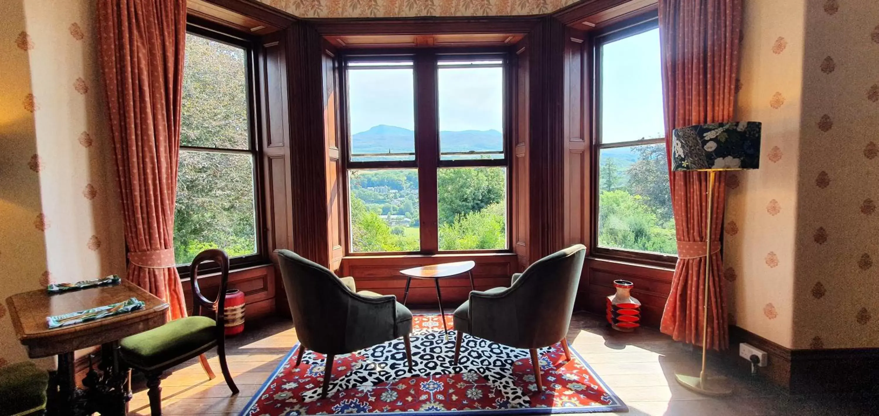 Bird's eye view, Seating Area in Cader Suite plus Luxury Hot Tub