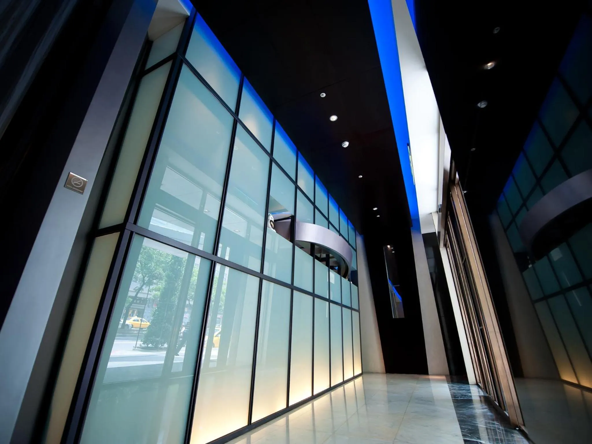 Facade/entrance in The Tango Hotel Taipei XinYi
