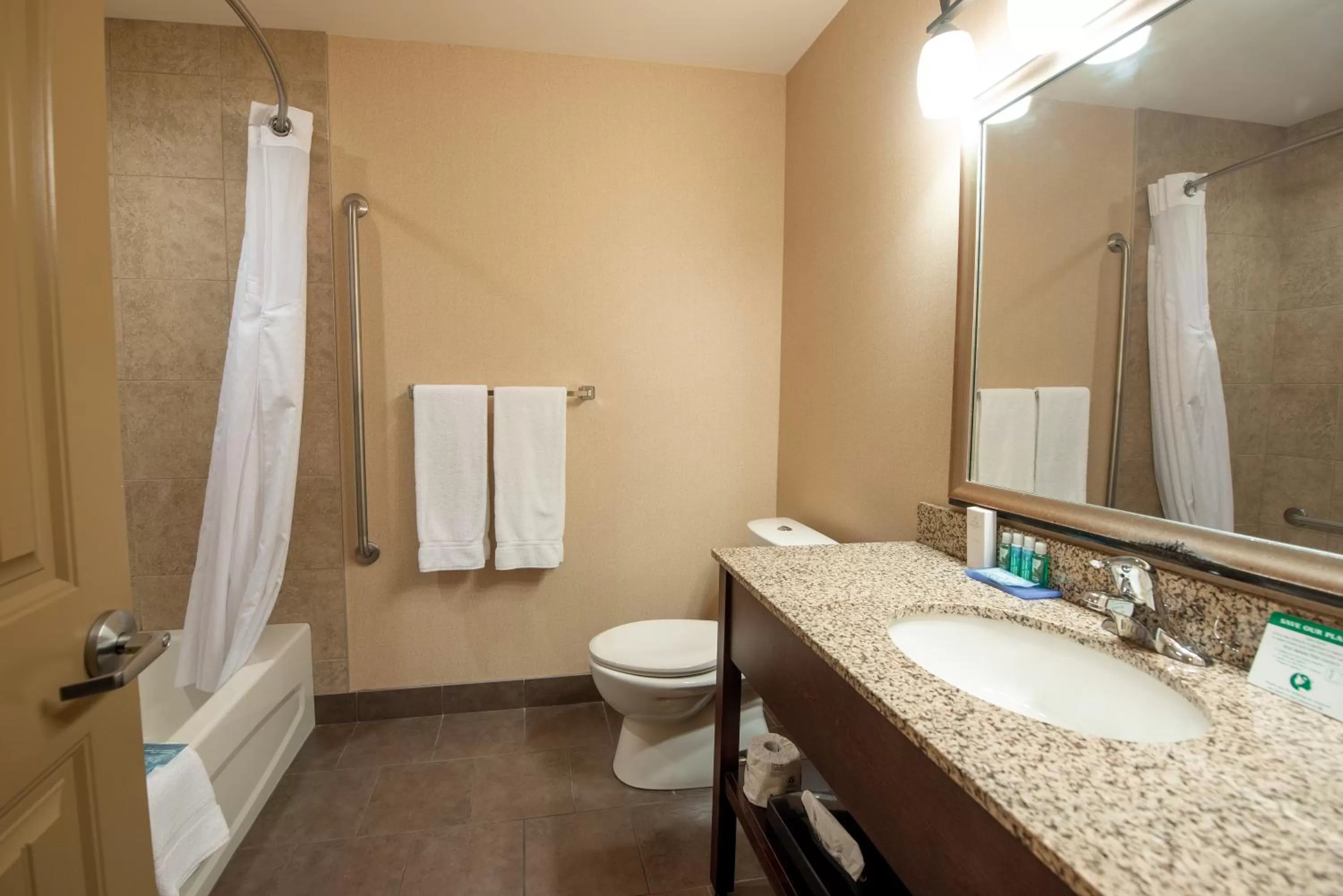 Toilet in Bayview Hotel