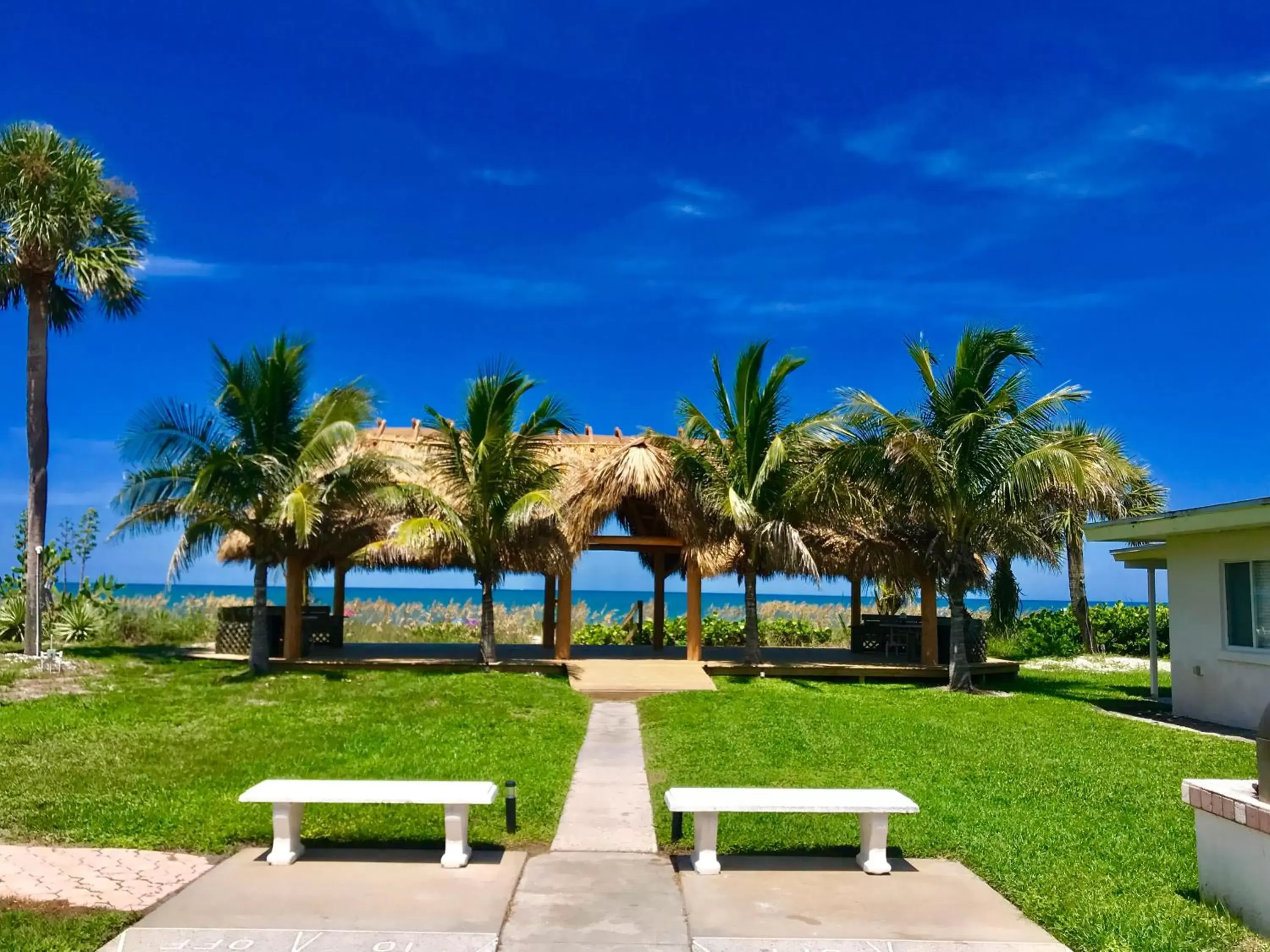 Balcony/Terrace, Swimming Pool in Casey Key Resort - Gulf Shores