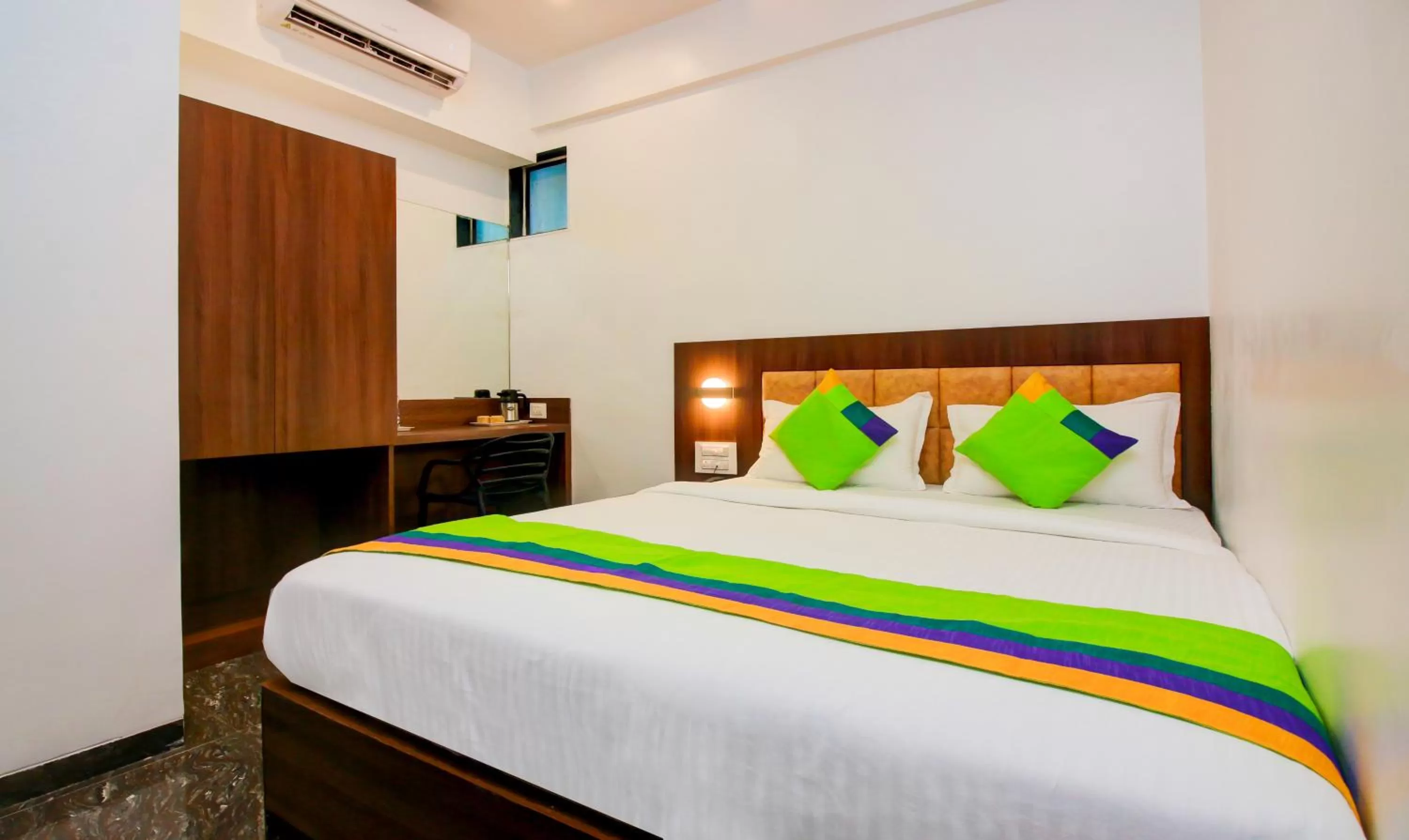 Bedroom, Bed in Treebo Arvind Residency