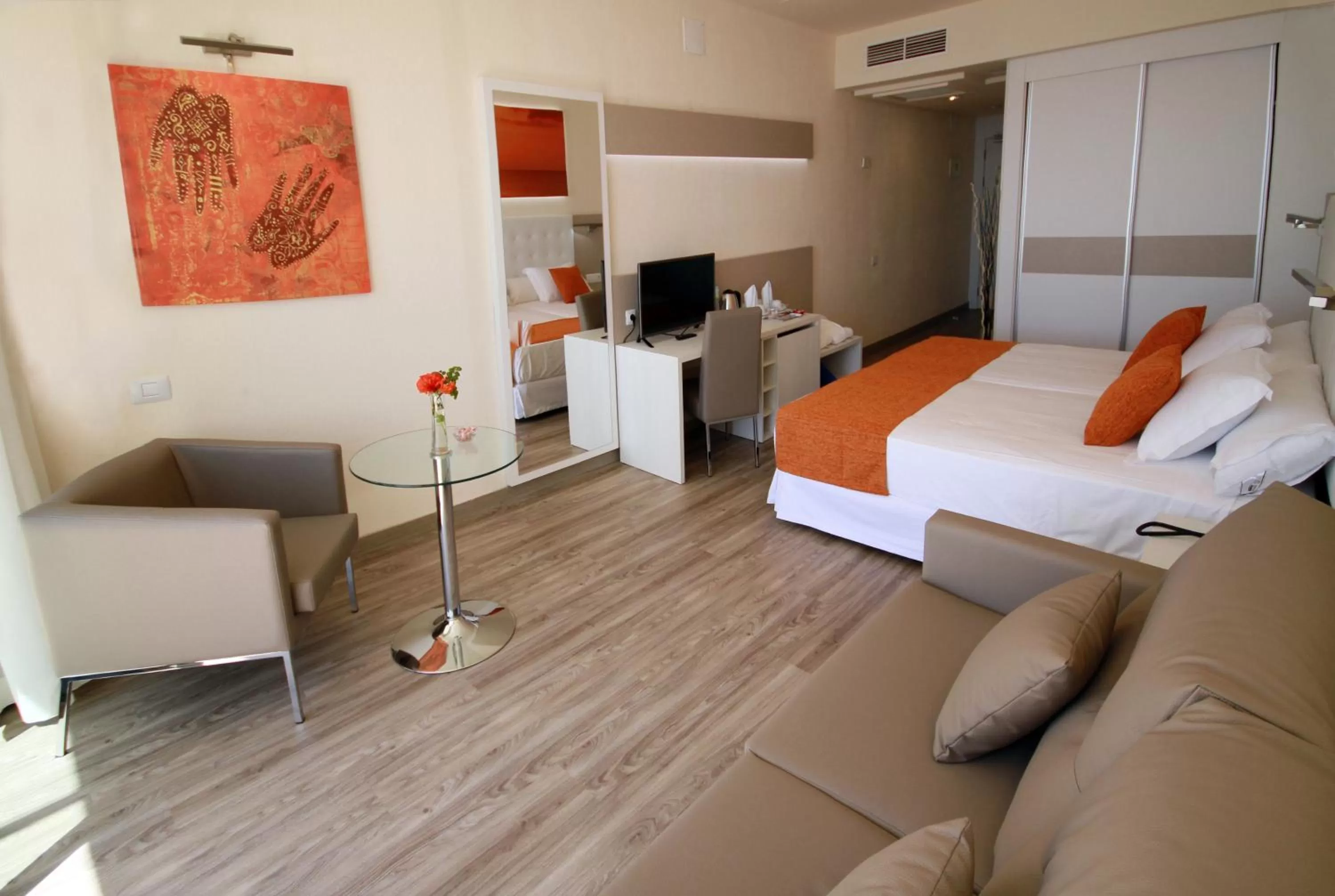 Deluxe Double or Twin Room in Sandos Papagayo