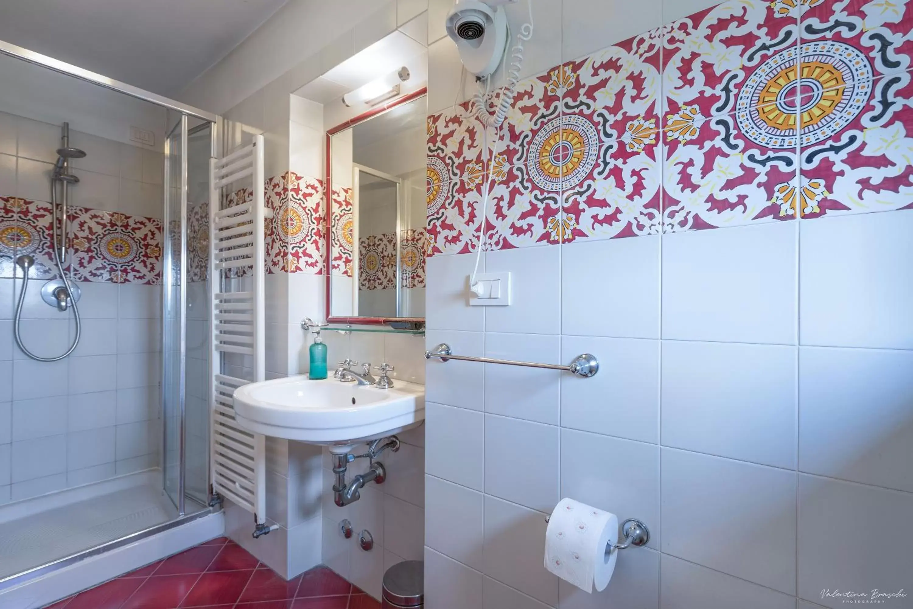 Shower, Bathroom in Villa Ape Rosa Relais