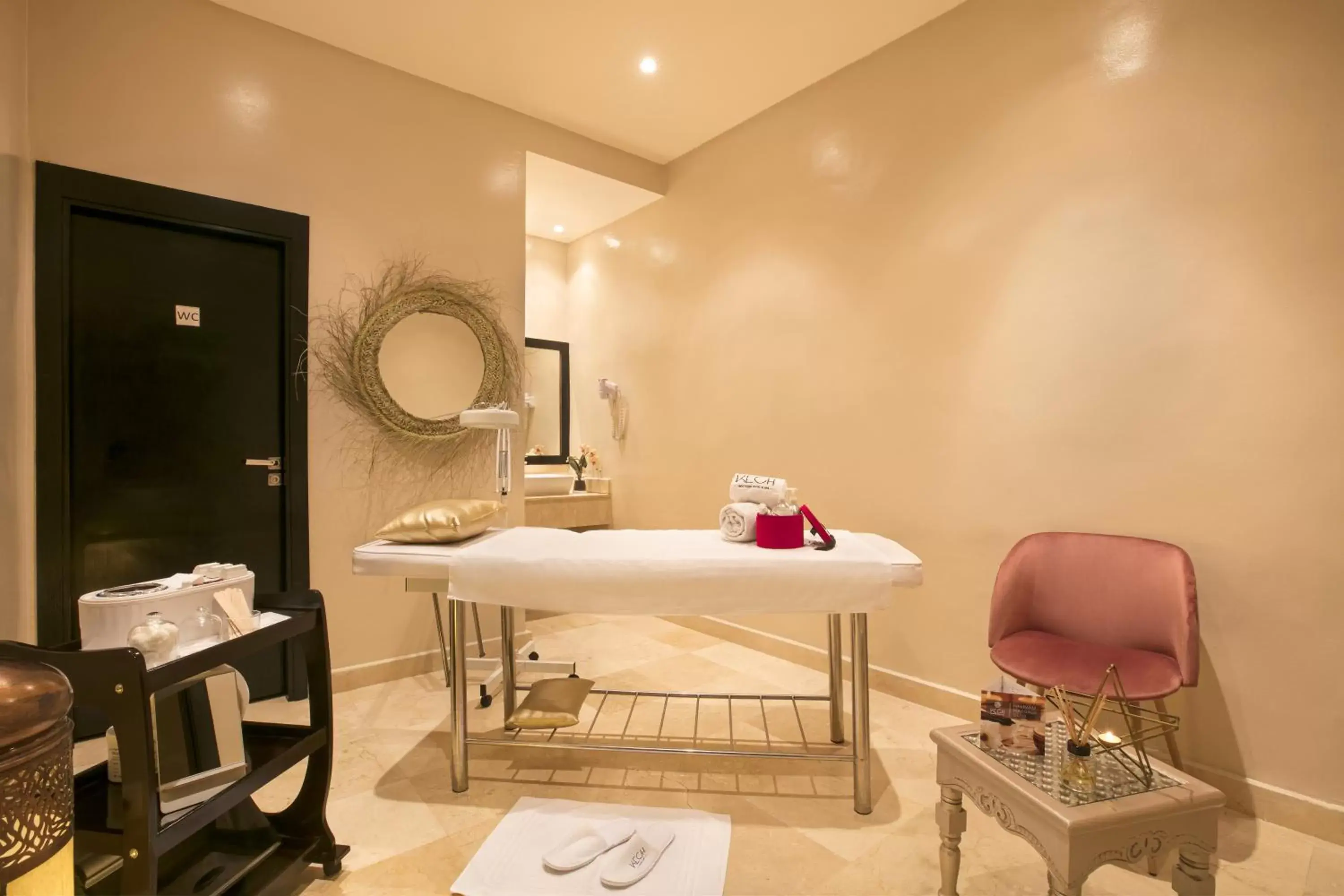 Massage, Bathroom in Kech Boutique Hotel & Spa