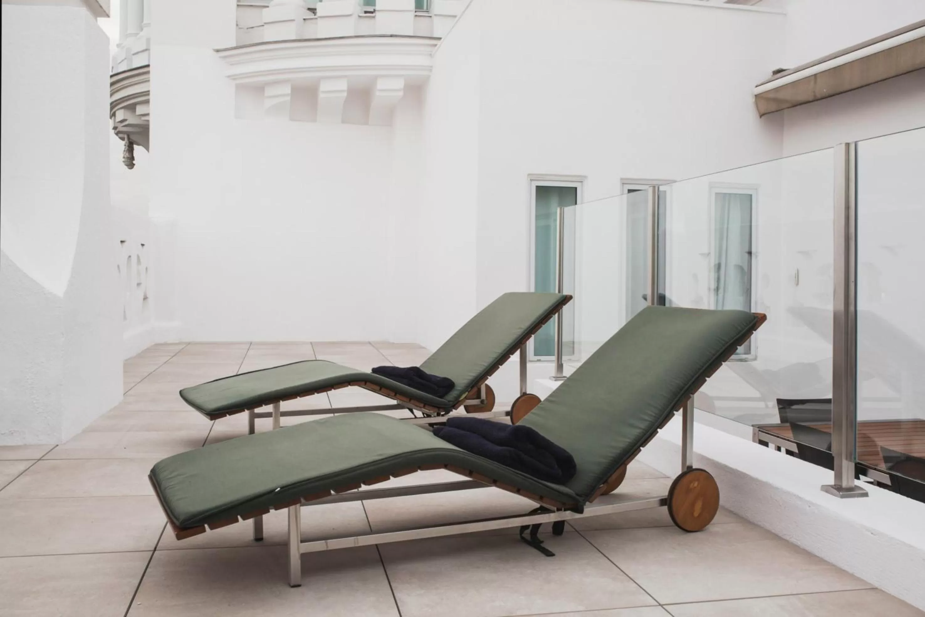 Decorative detail in ME Madrid Reina Victoria by Meliá