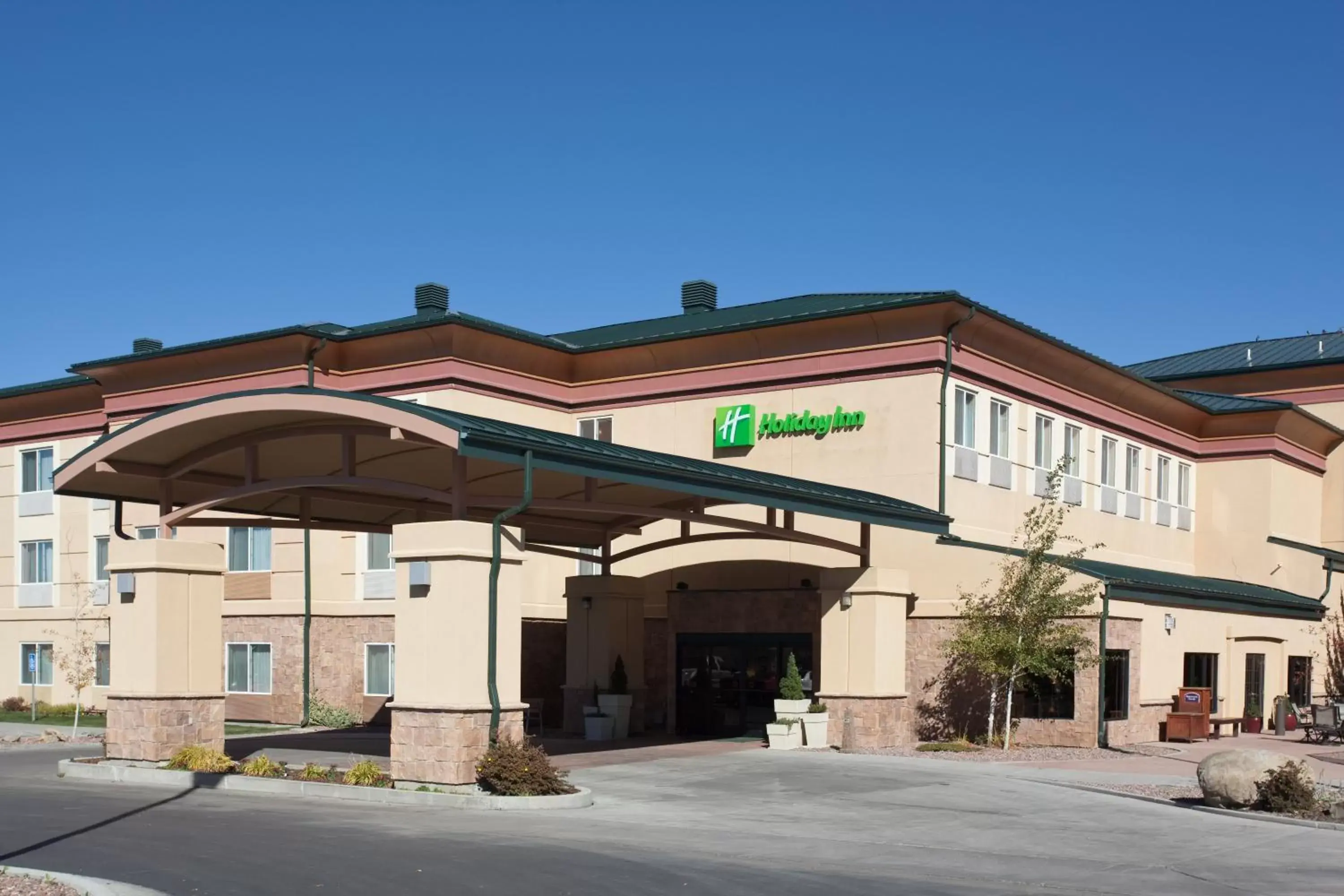 Property Building in Holiday Inn Rock Springs, an IHG Hotel