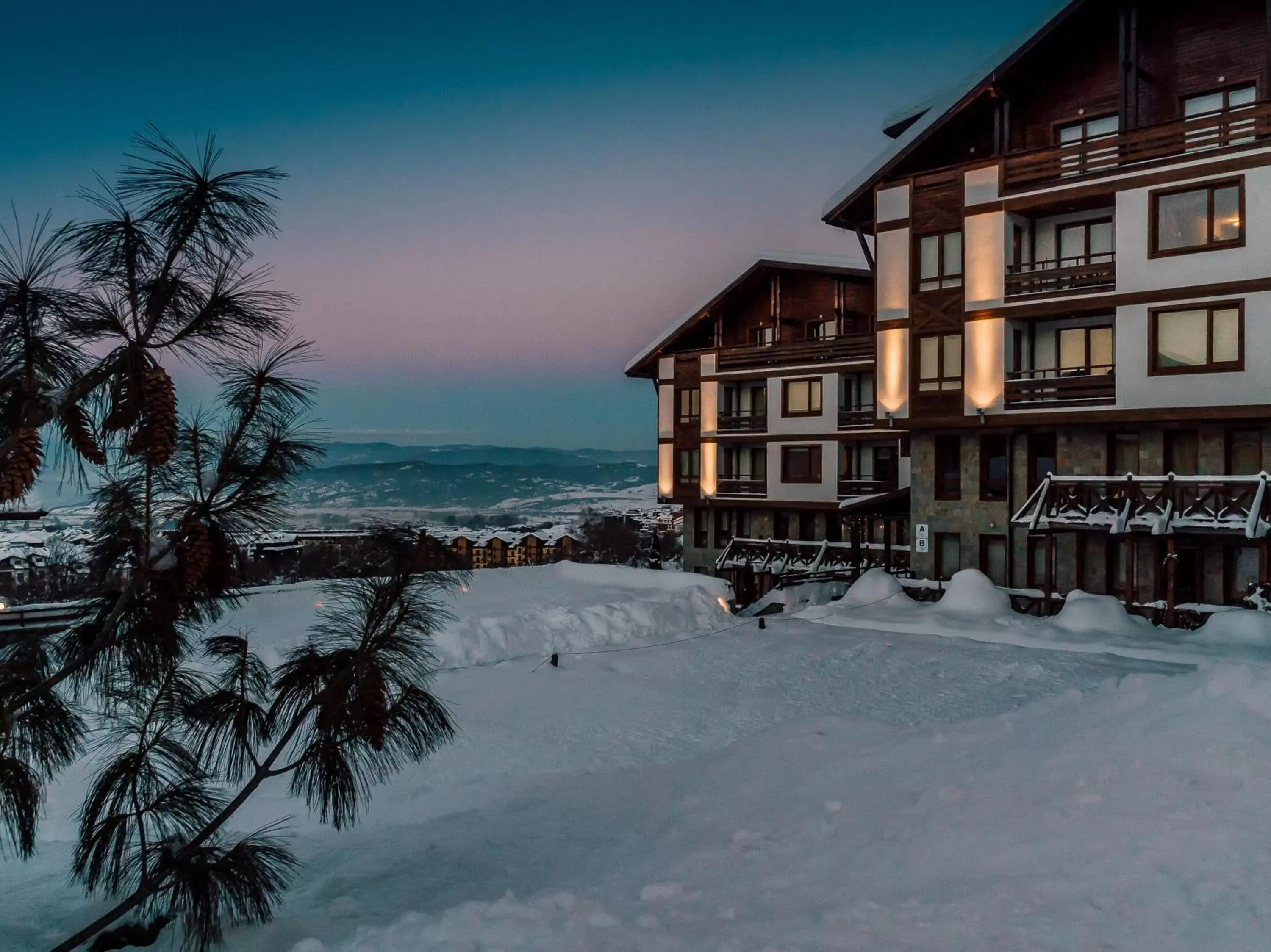 Facade/entrance, Winter in Green Life Resort Bansko