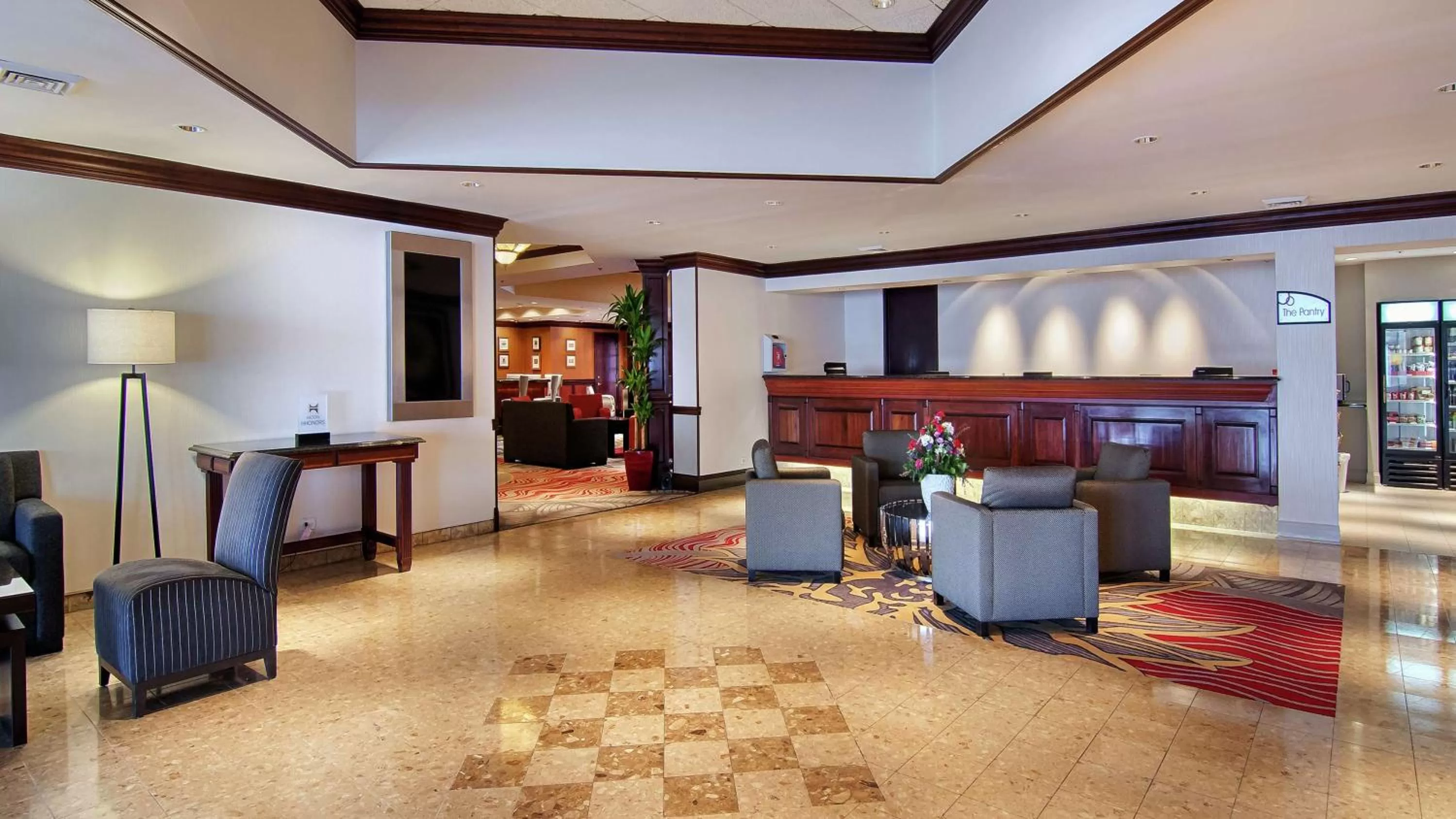 Lobby or reception in DoubleTree by Hilton Lisle Naperville