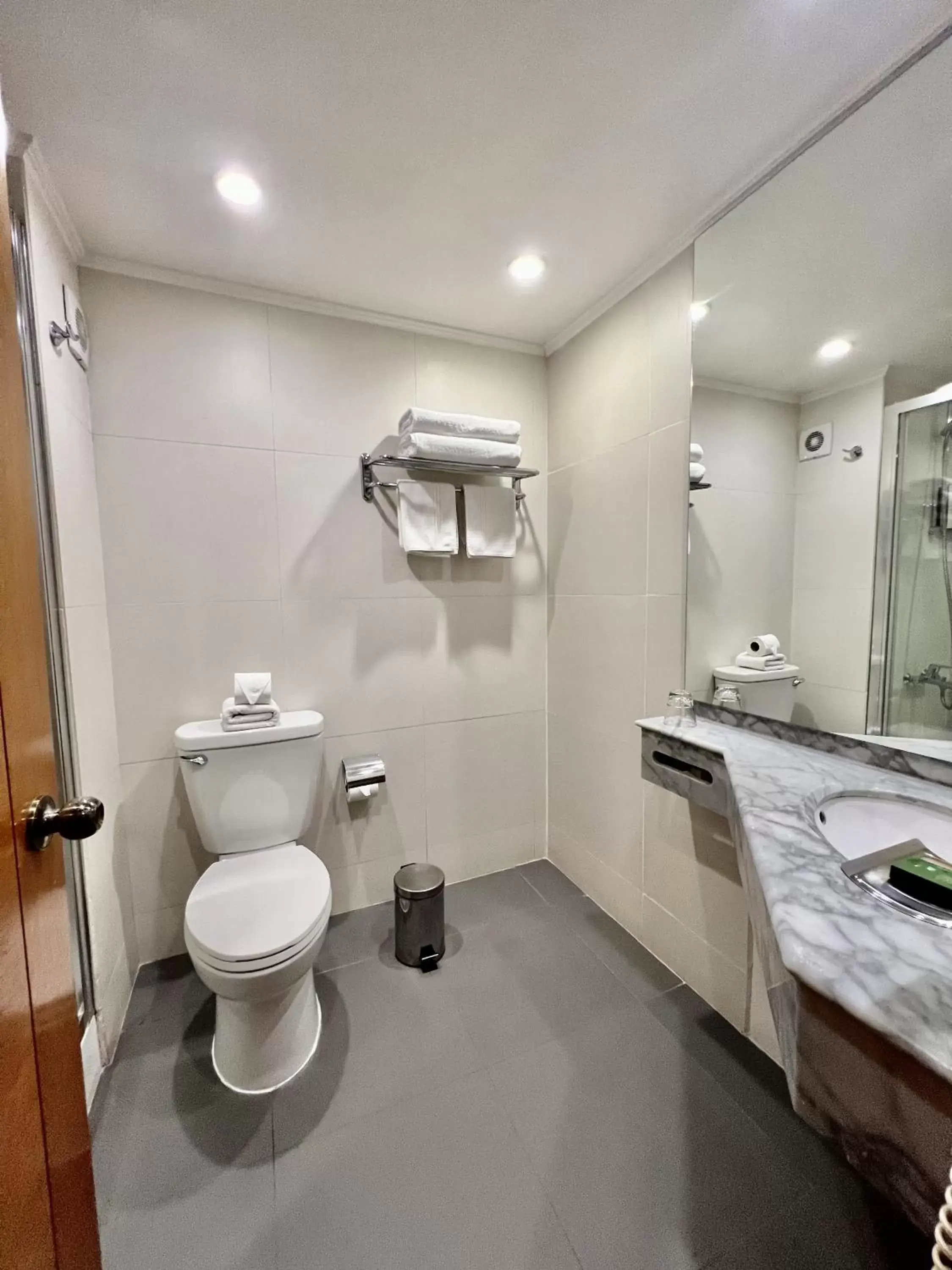 Twin Room in Best Western Marina del Rey Twin Room in Best Western Marina del Rey
